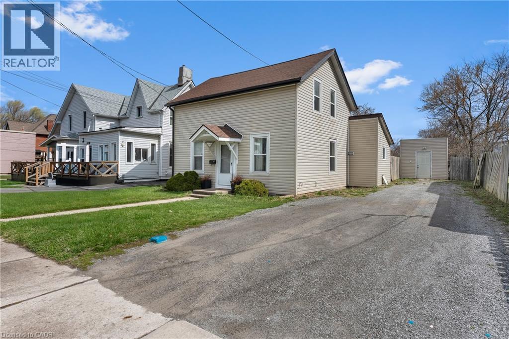 146 OAKDALE AVENUE - 1
