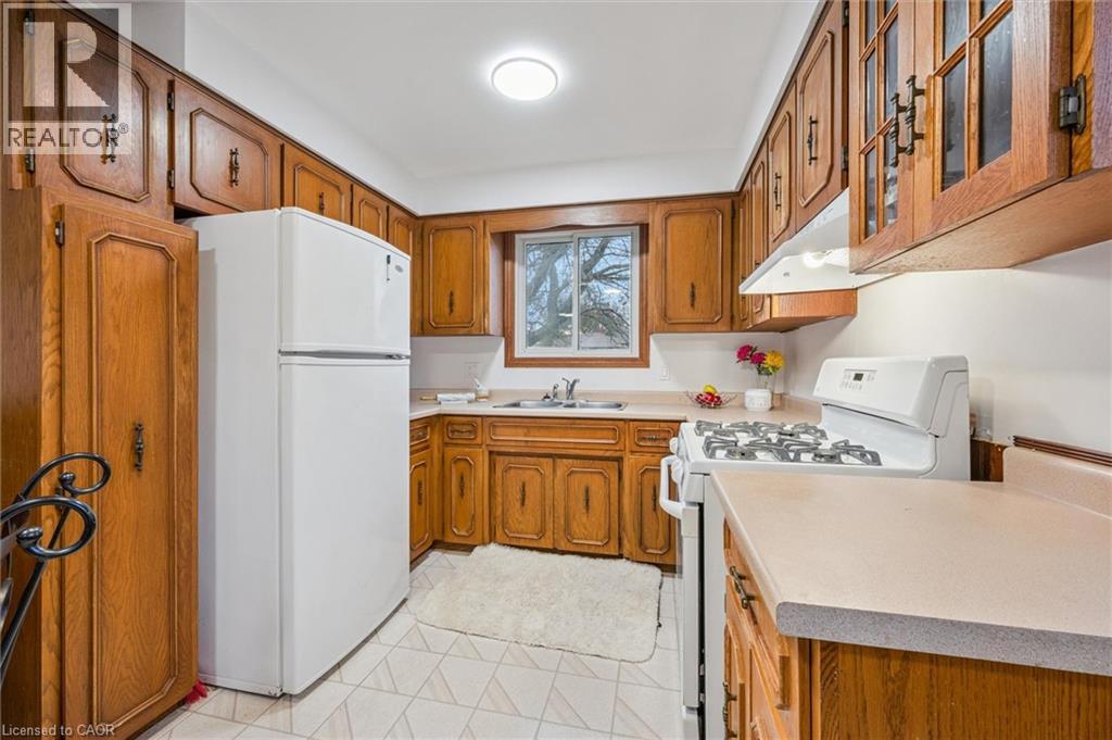 217 JOHANNA DRIVE - 9