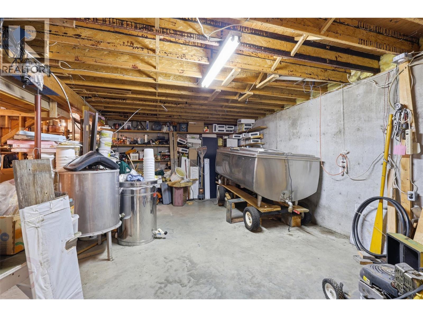 1559 STEELHEAD ROAD - 39