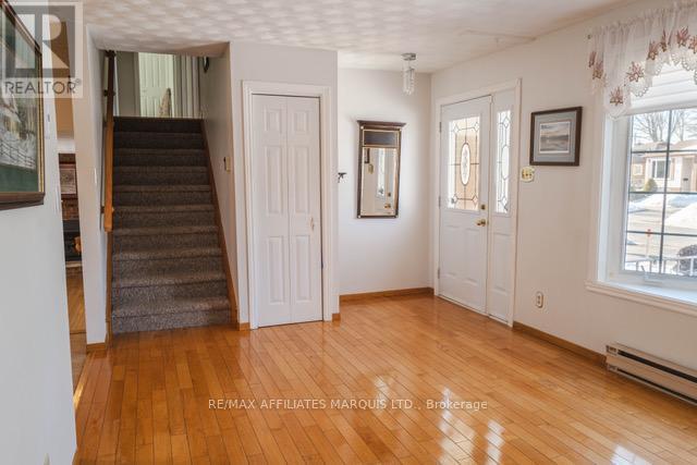 577 LYNWOOD DRIVE - 11