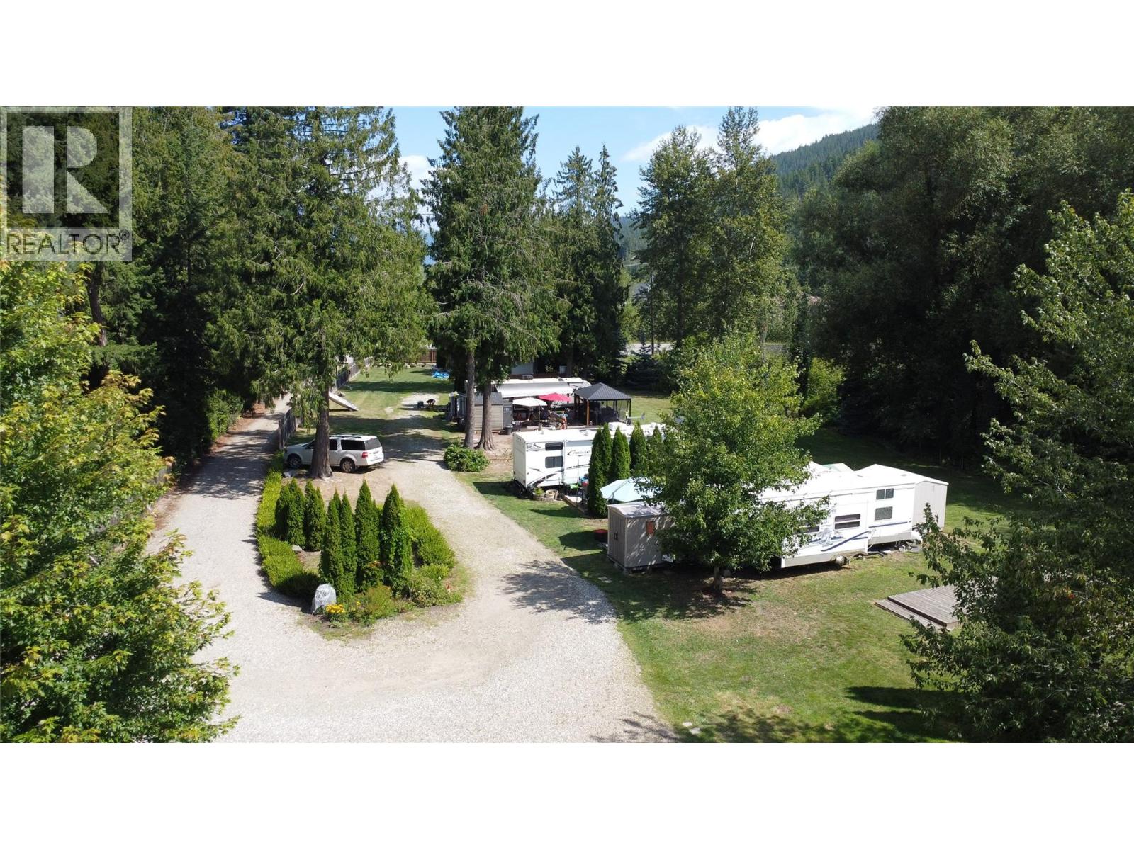  346 Highway 97A Highway, Sicamous