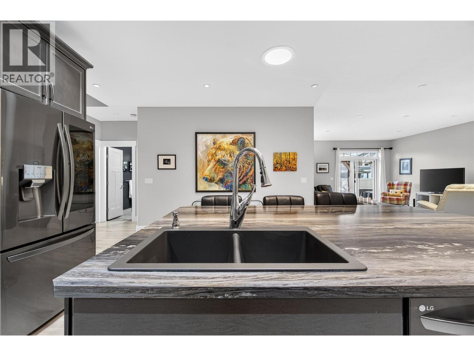 339 Hummingbird Avenue, Vernon