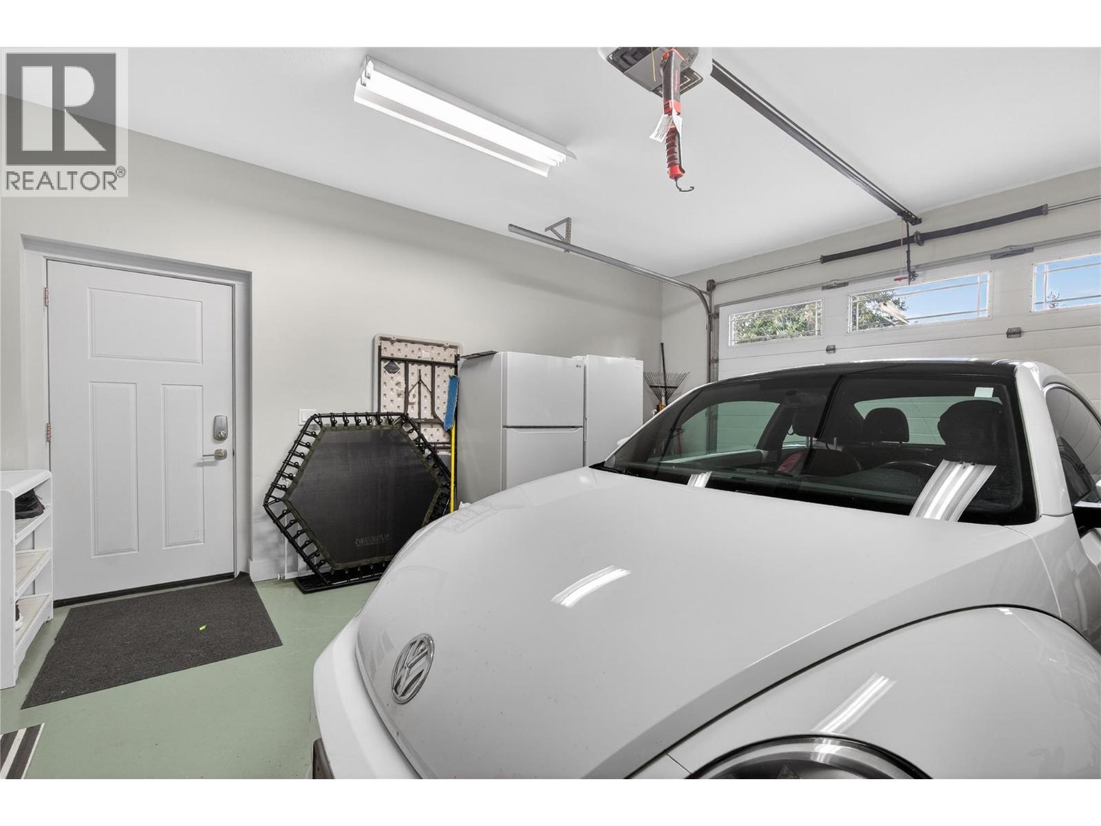 339 Hummingbird Avenue, Vernon