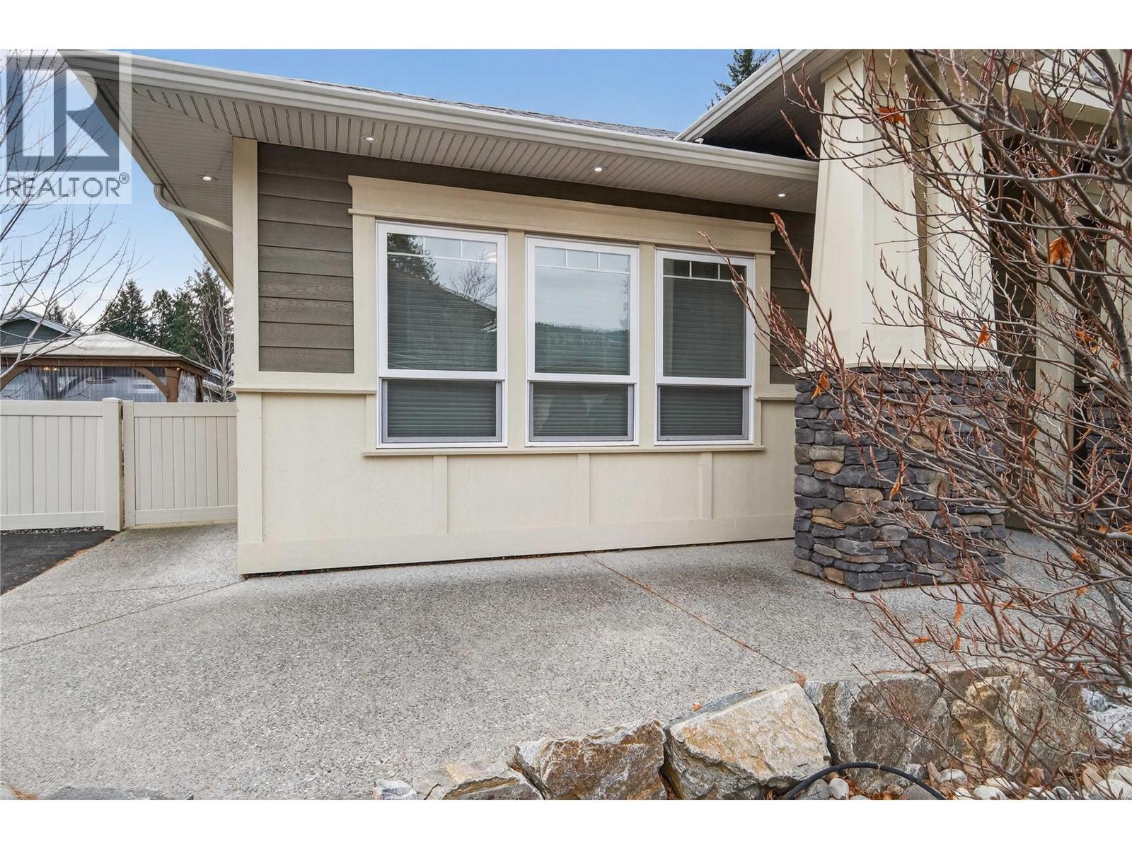 339 Hummingbird Avenue, Vernon