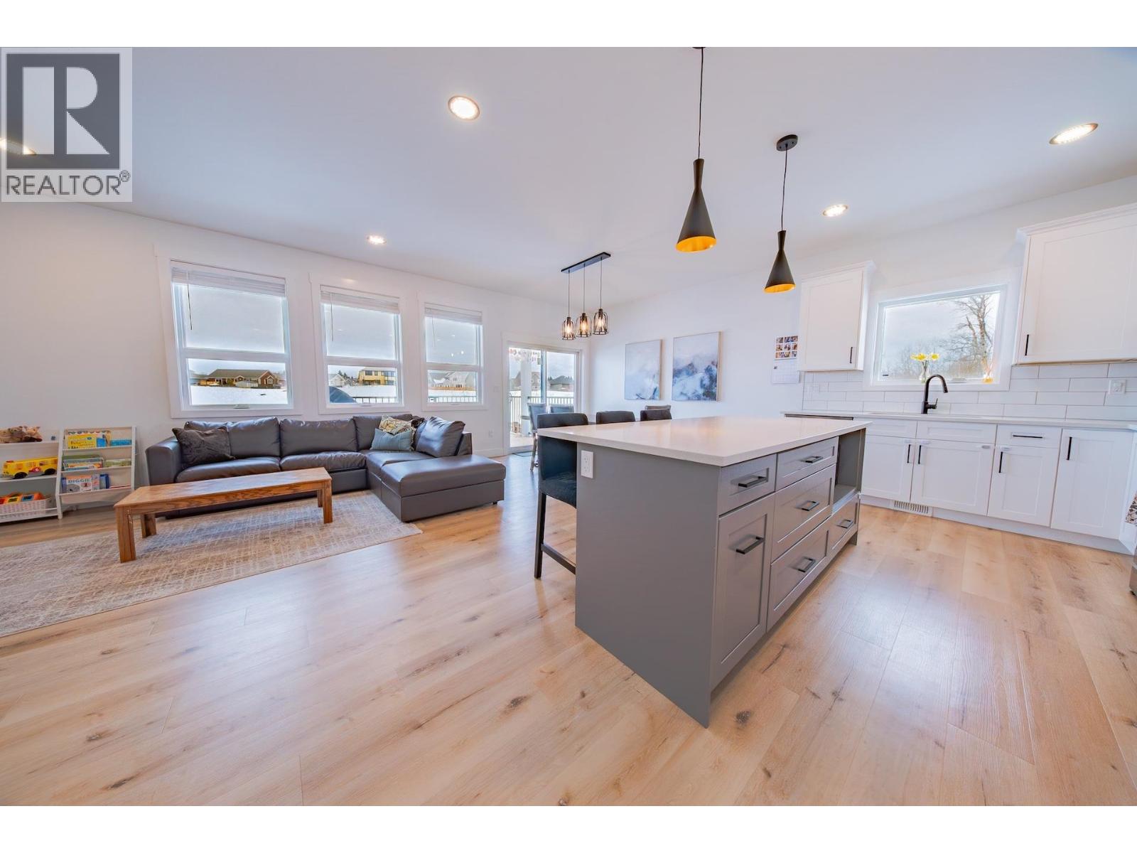 10419 117 AVENUE - 10