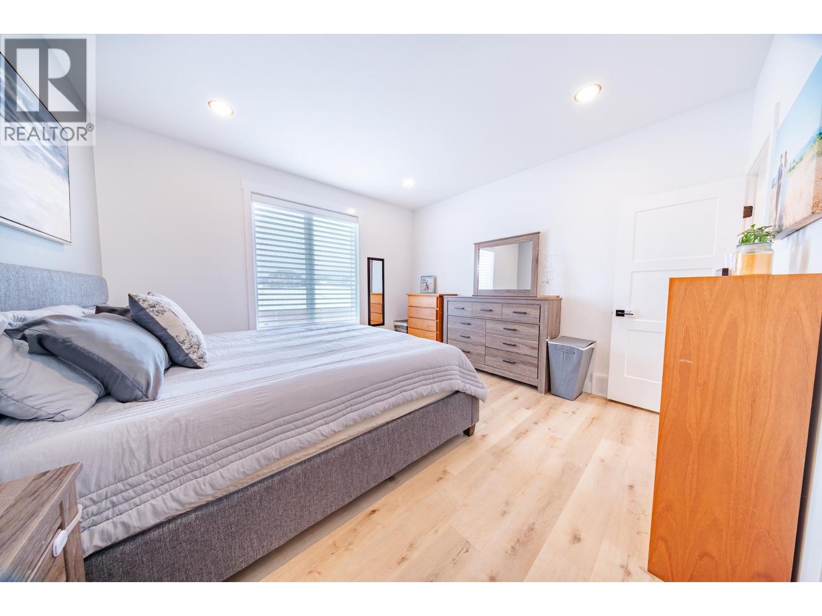 10419 117 AVENUE - 15