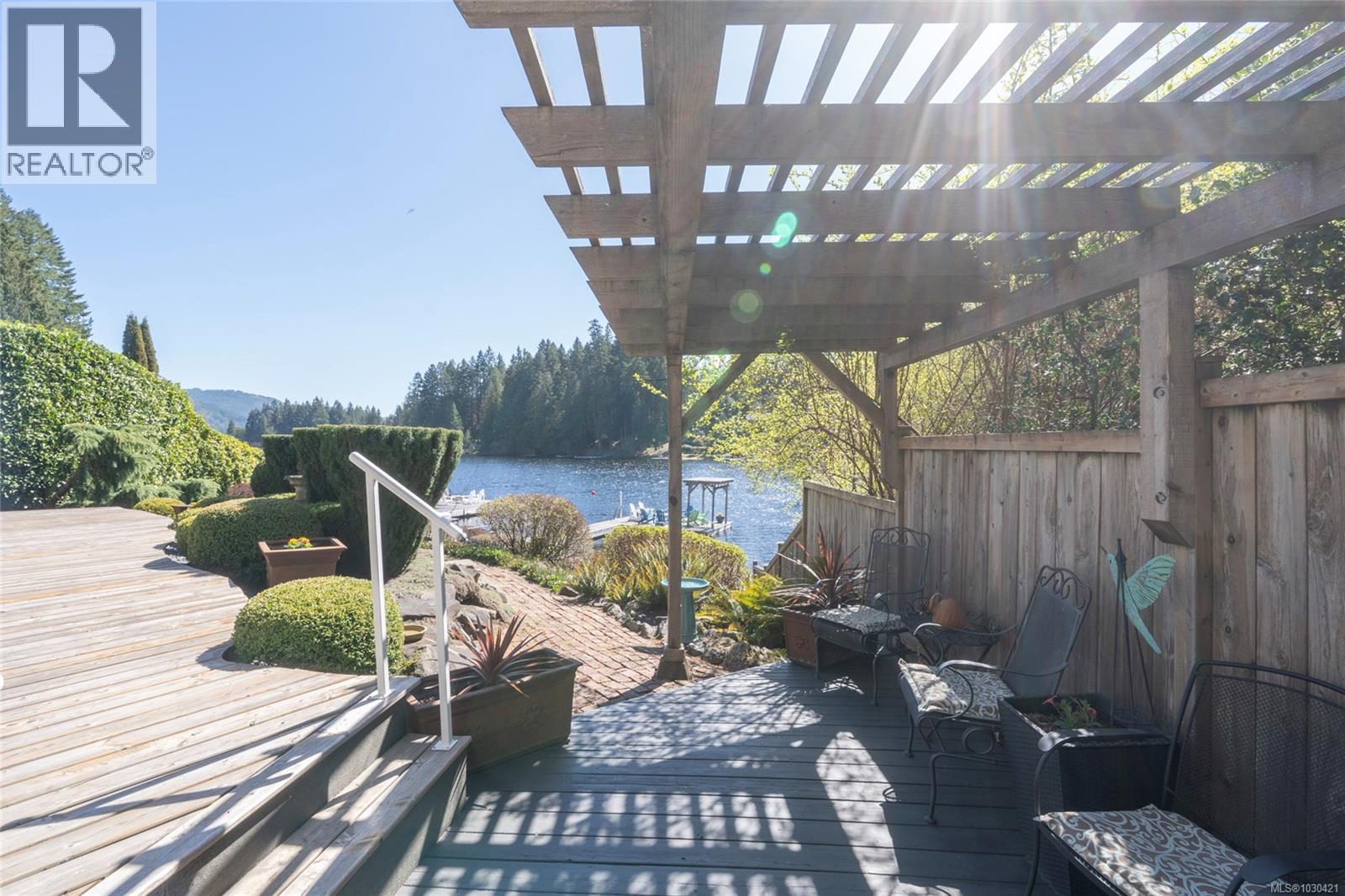 2308 RENFREW RD - 33