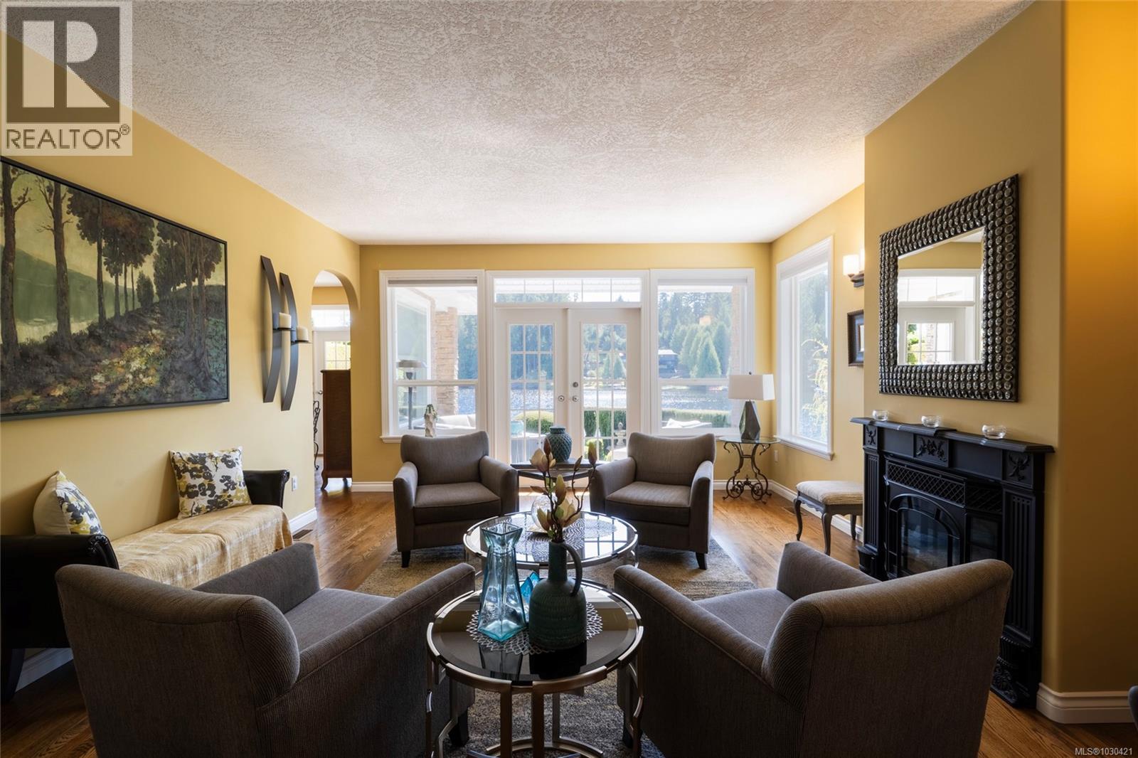 2308 Renfrew Rd - 9