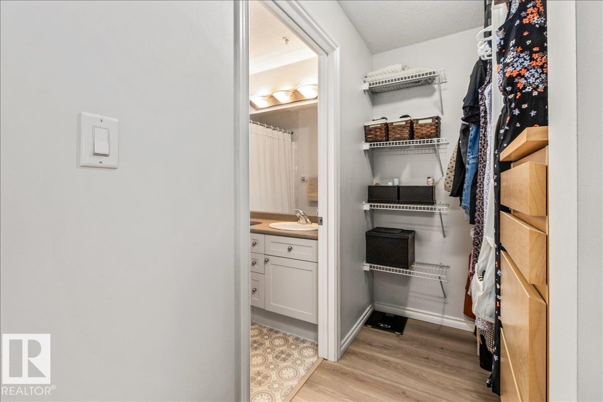 #206 9938 104 ST NW - 20