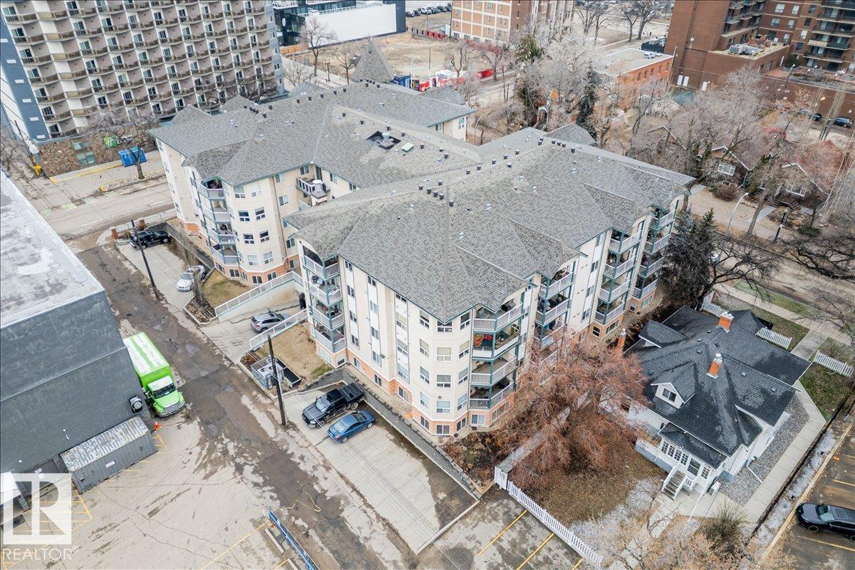 #206 9938 104 ST NW - 35