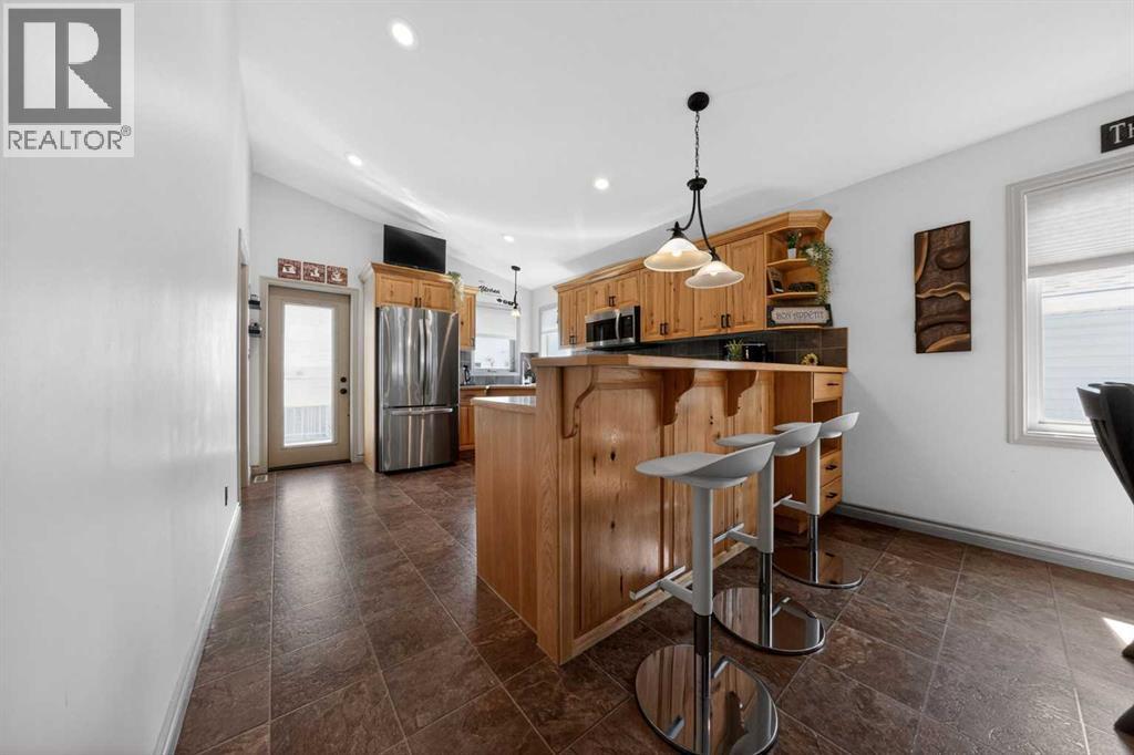 4709 7 STREET - 13