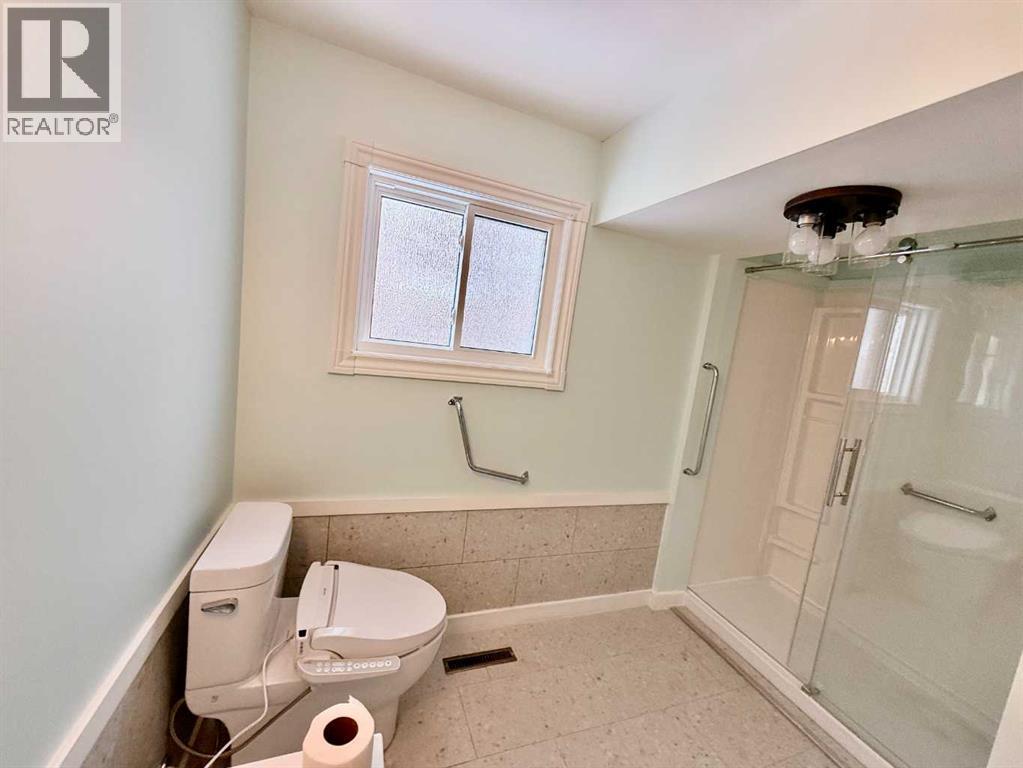 5111 49 STREET - 15