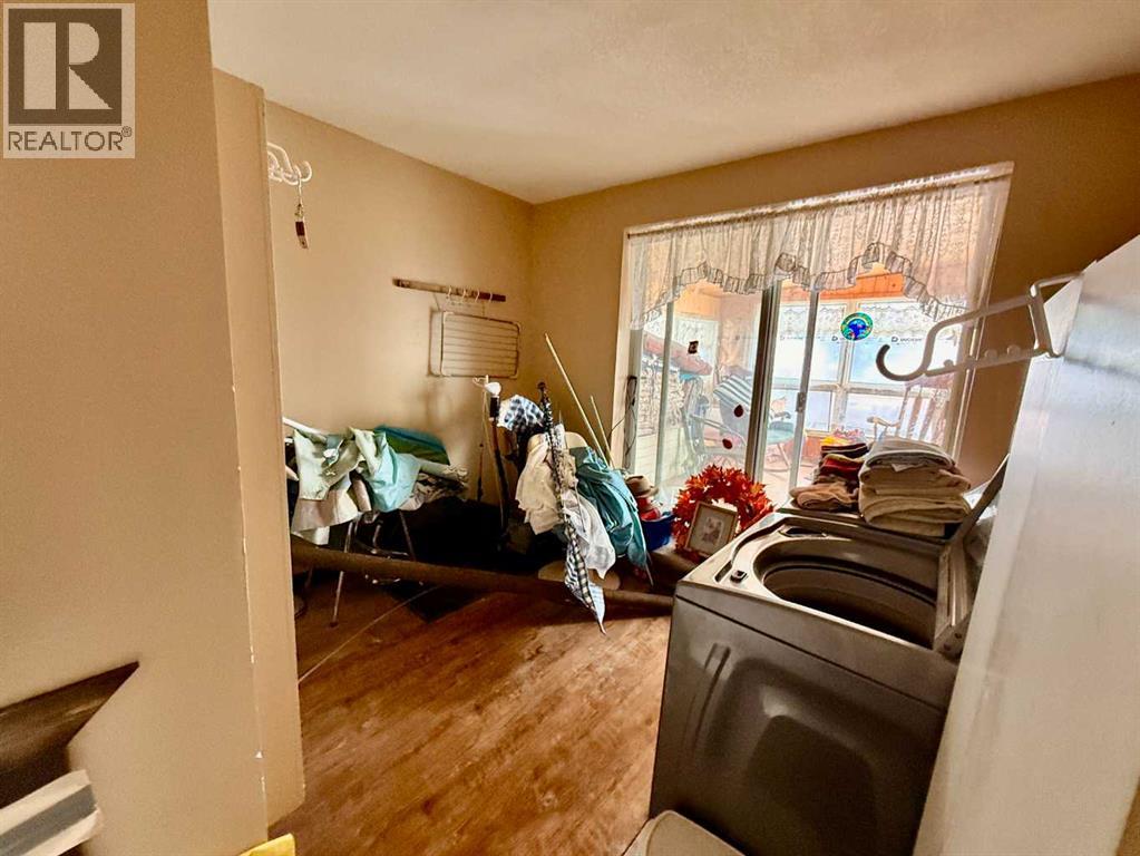 5111 49 STREET - 16