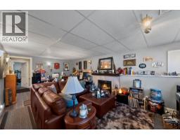 4602 Strawberry Lane, Kamloops, BC V2H1L6 Photo 16