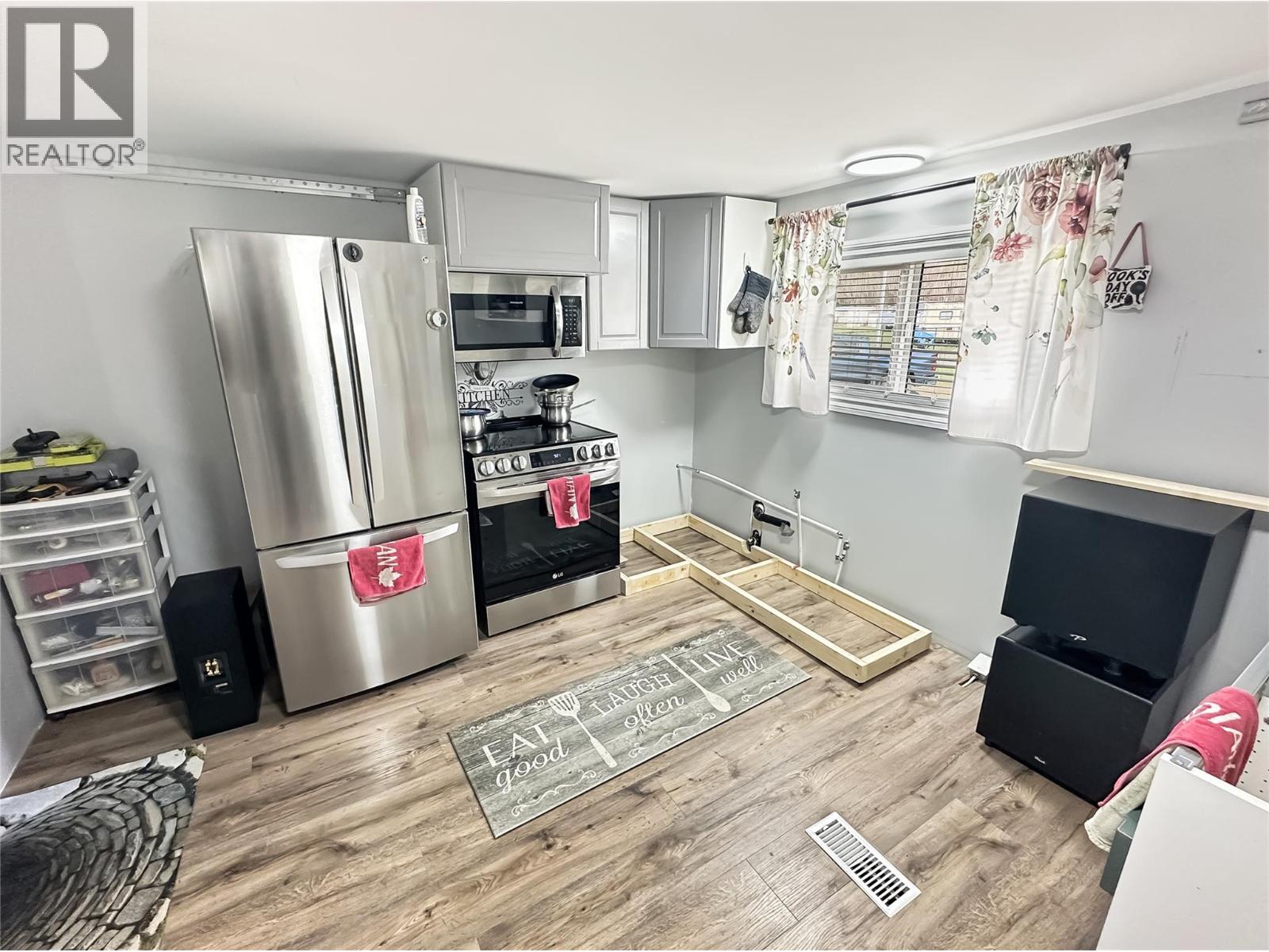 24 406 BRANDLMAYR Other, Princeton