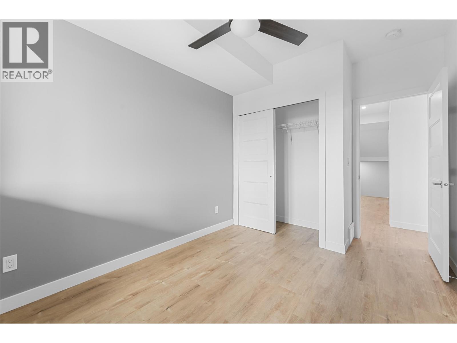 #22A 5150 FAIRWAY DRIVE - 35