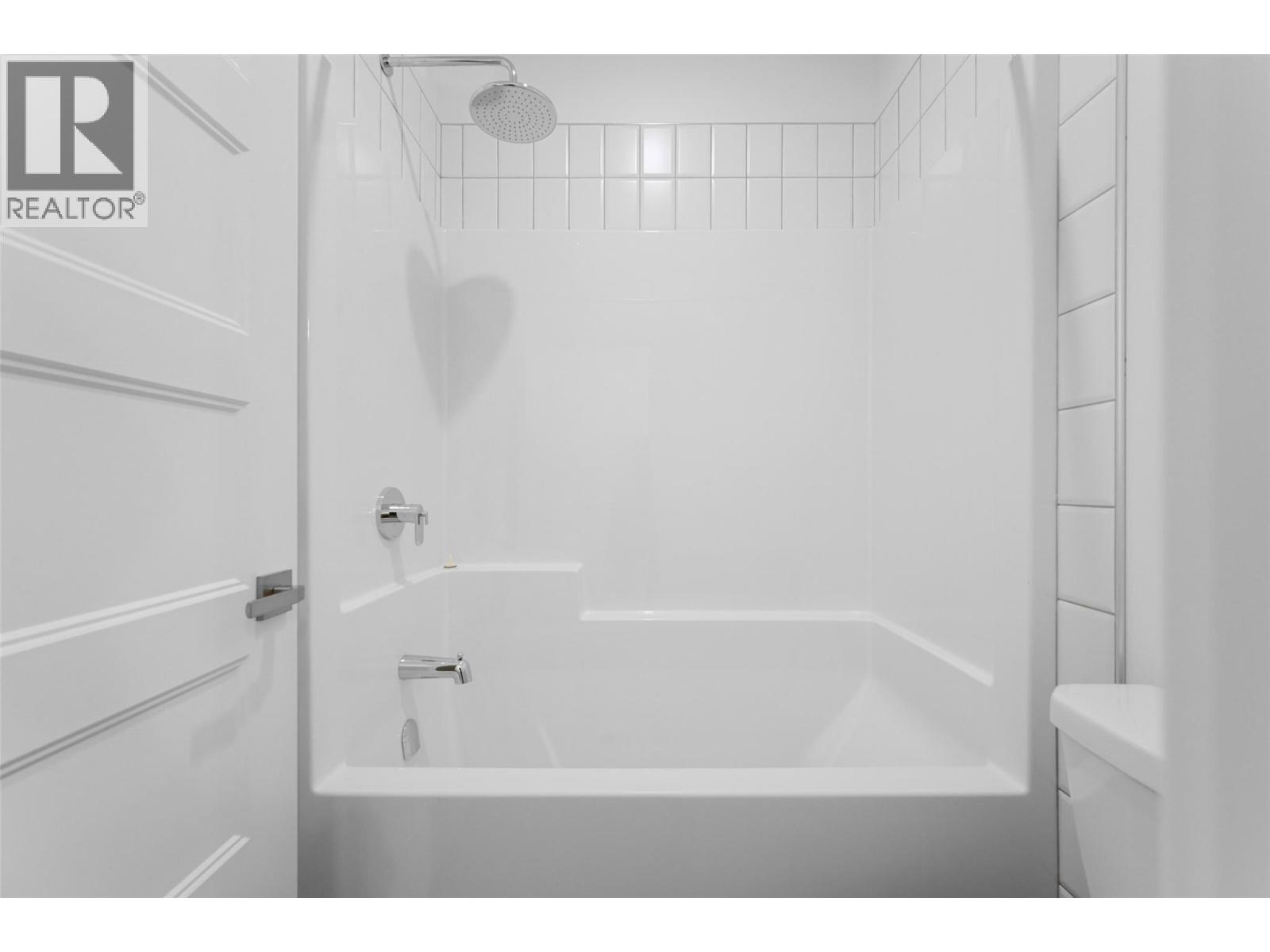 #22A 5150 FAIRWAY Drive - 41