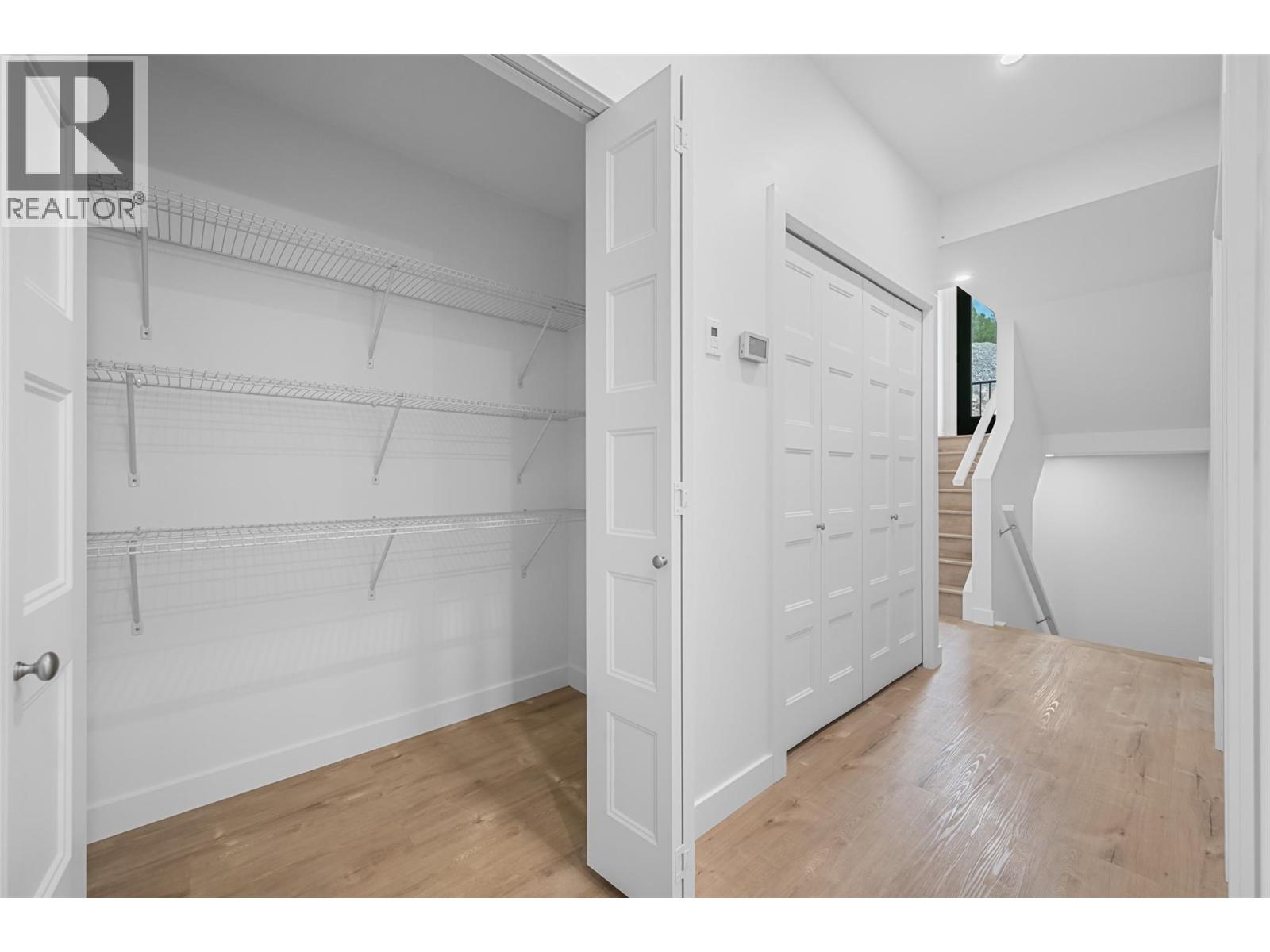 #22A 5150 FAIRWAY Drive - 43