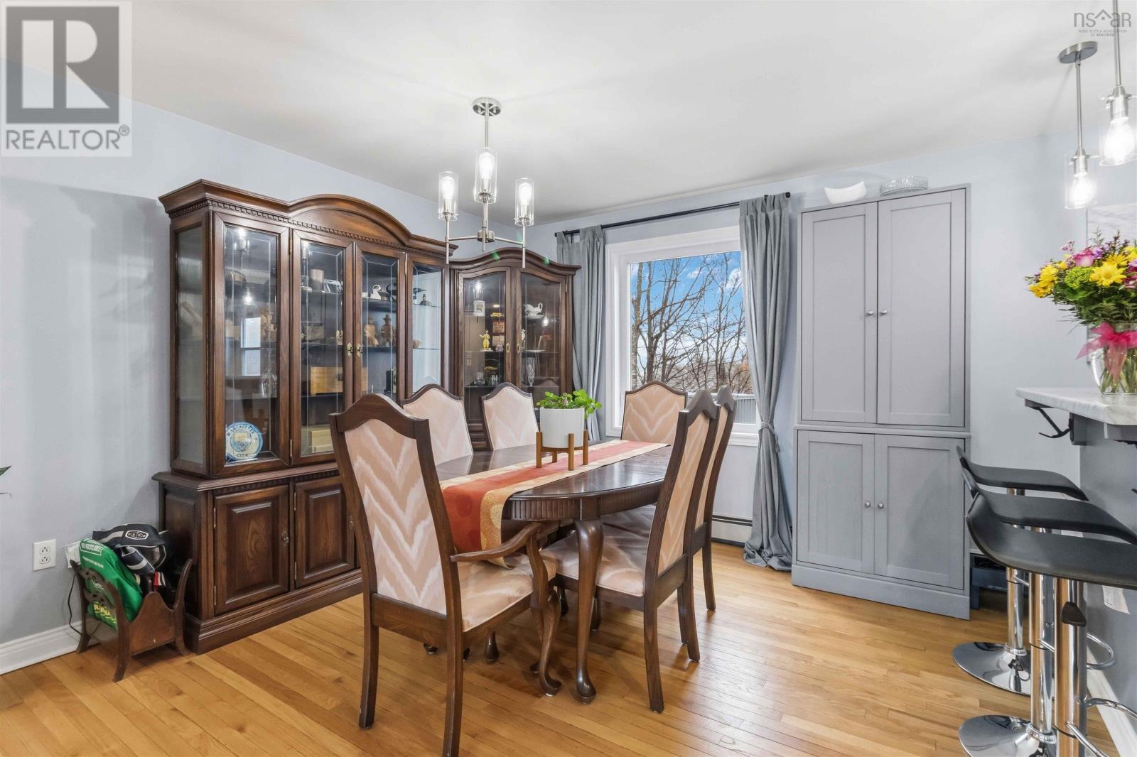 Property 14 of 49 of 52 Stoneridge Court