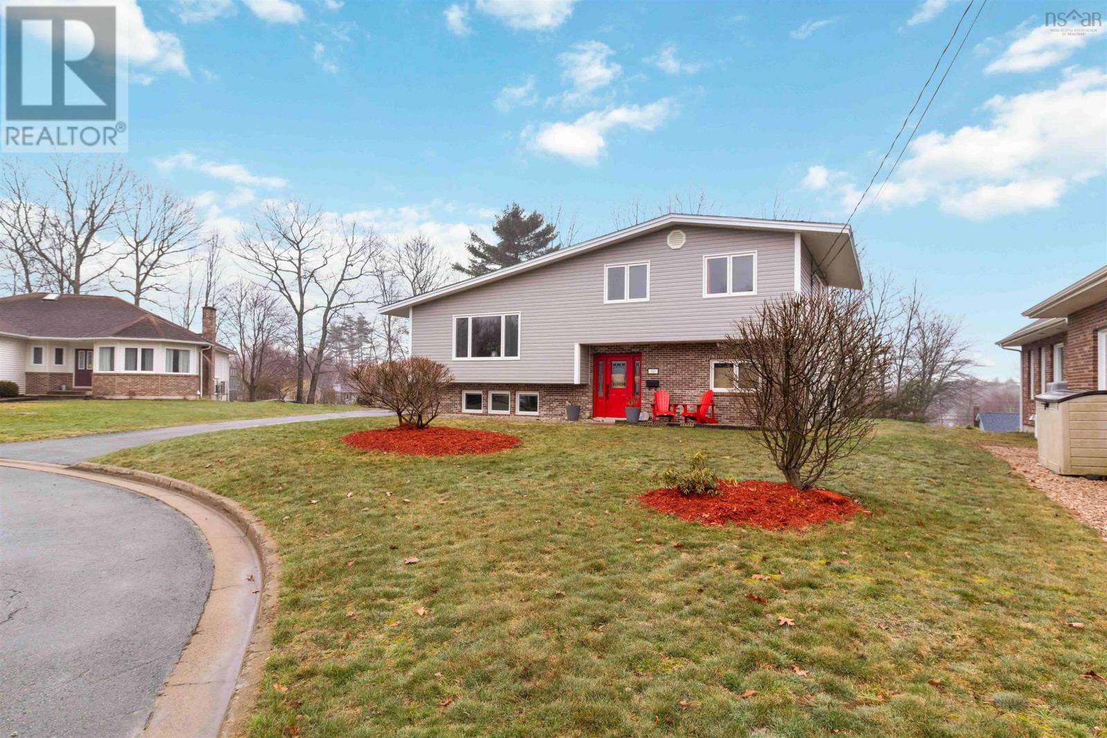 Property 2 of 49 of 52 Stoneridge Court