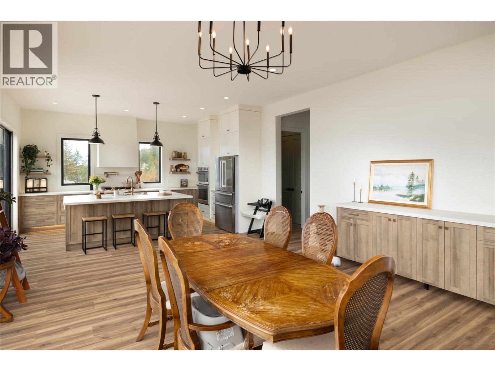  1435 Bear Creek Road, West Kelowna