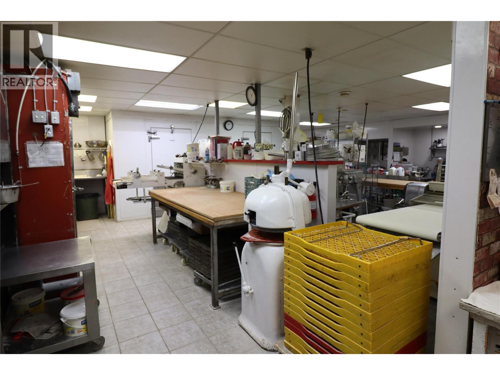  419 Mt Paul Way, Kamloops