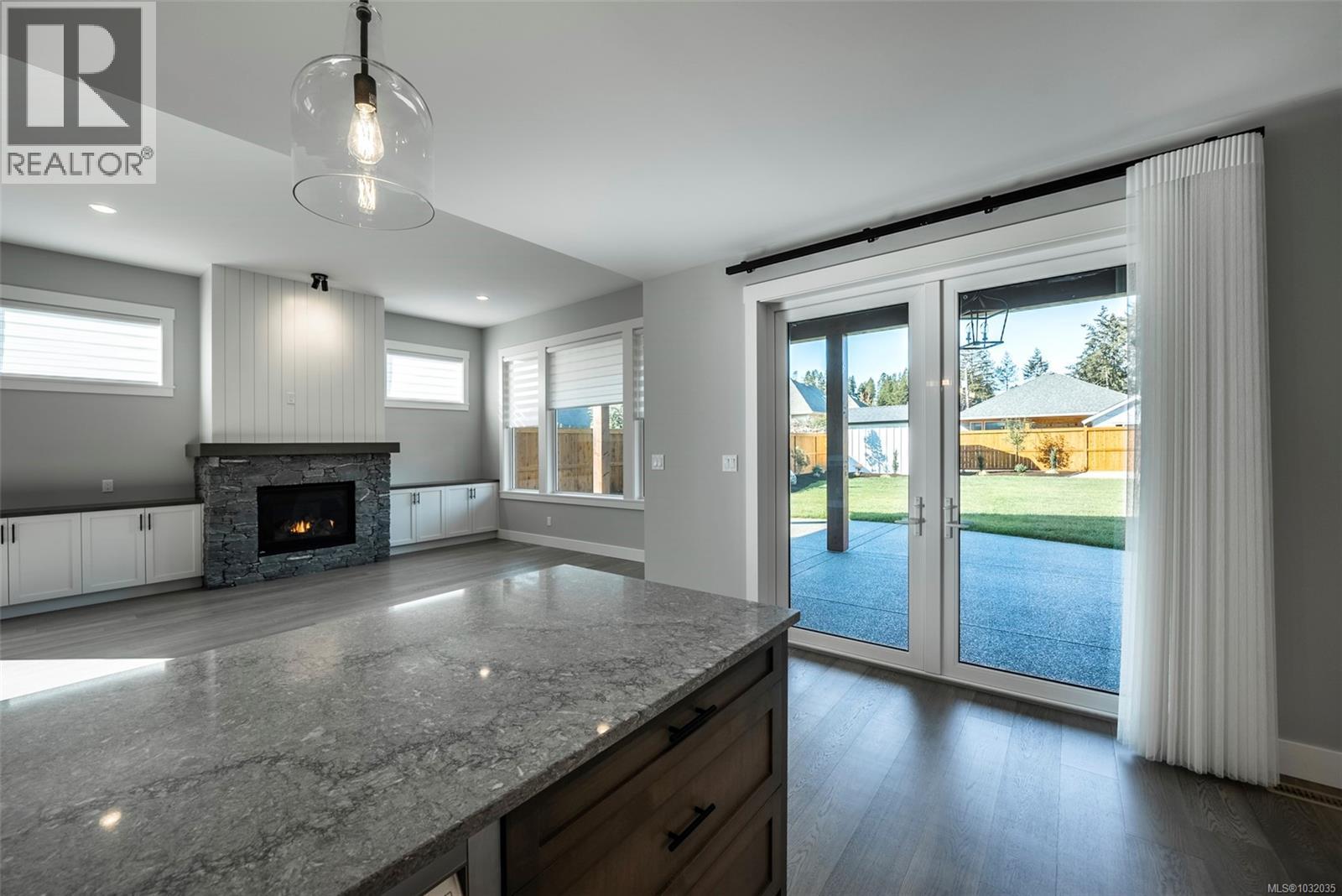 860 MARINER WAY - Image 2