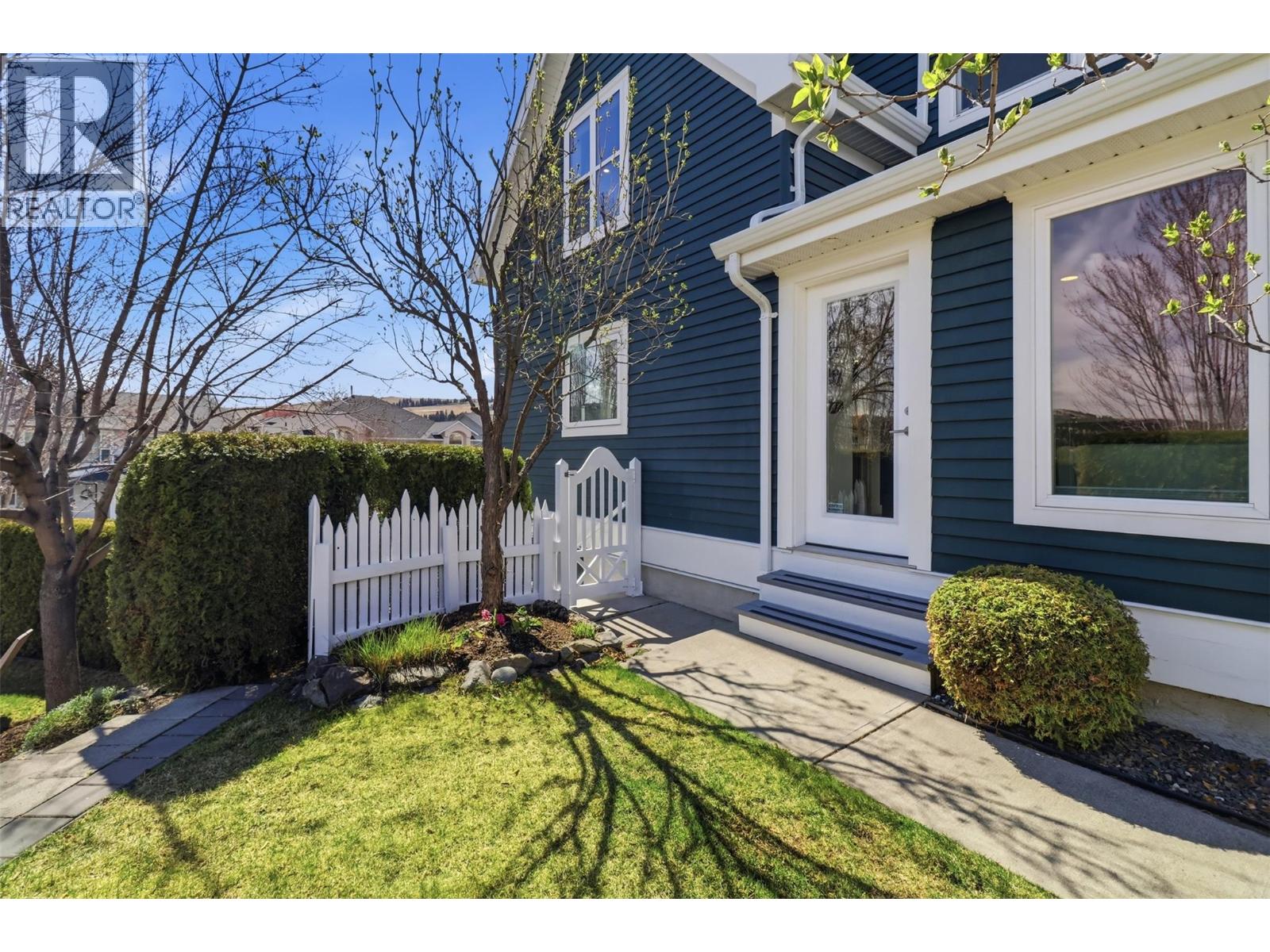 260 SUNHILL COURT - 10