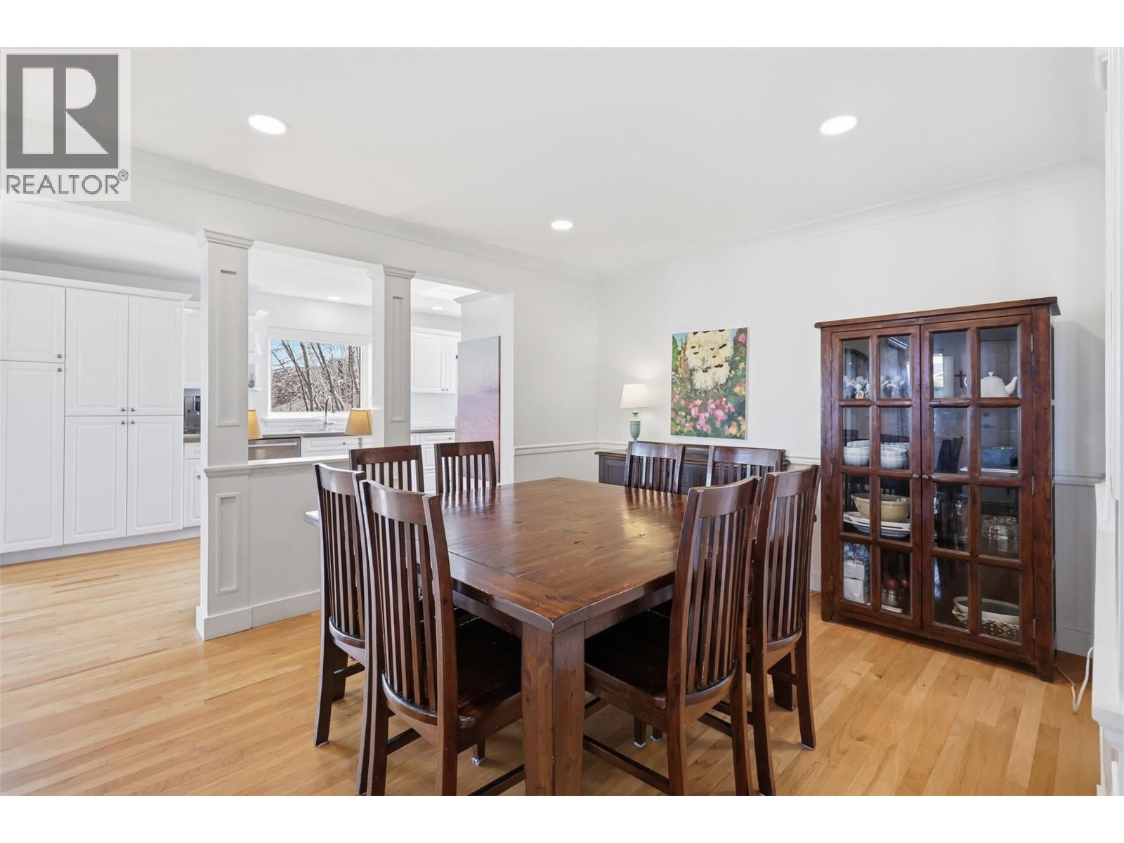 260 SUNHILL COURT - 16