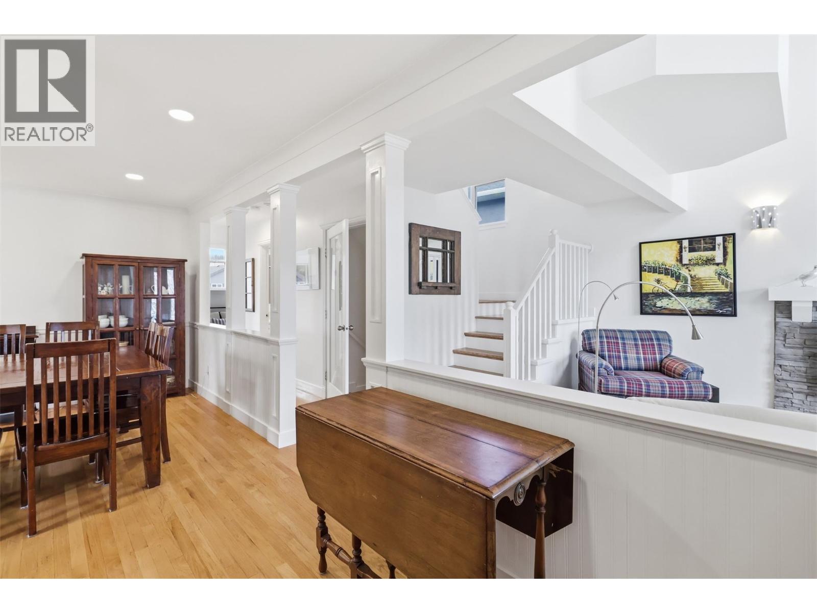 260 SUNHILL COURT - 17