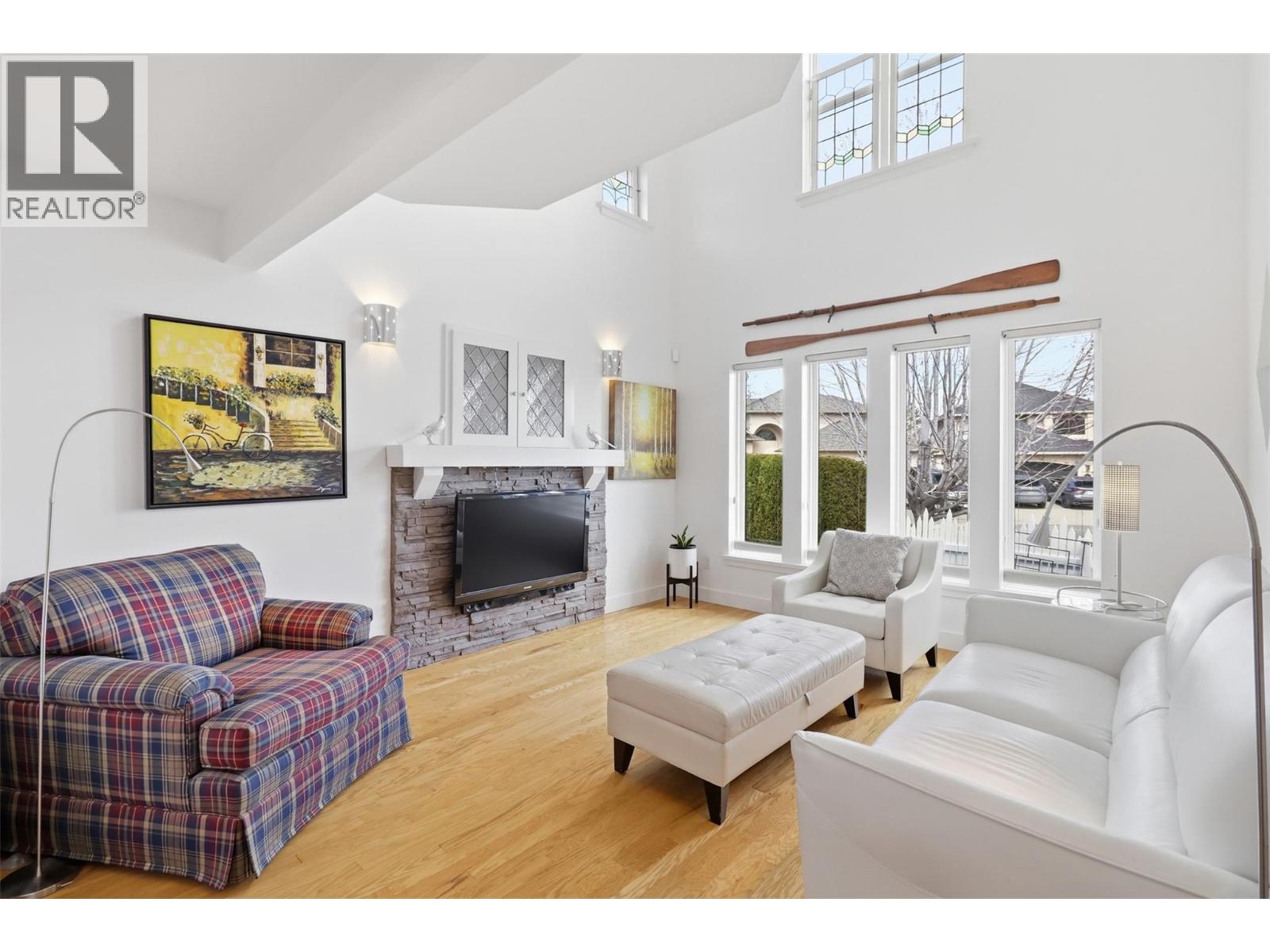 260 SUNHILL COURT - 18