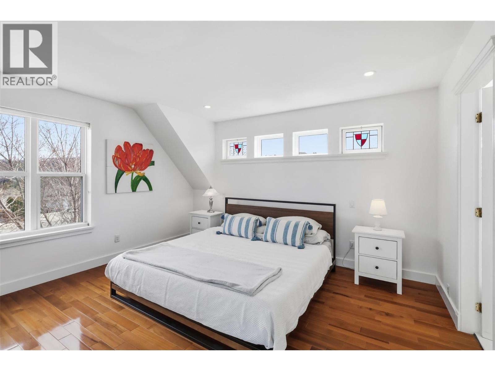 260 SUNHILL COURT - 24