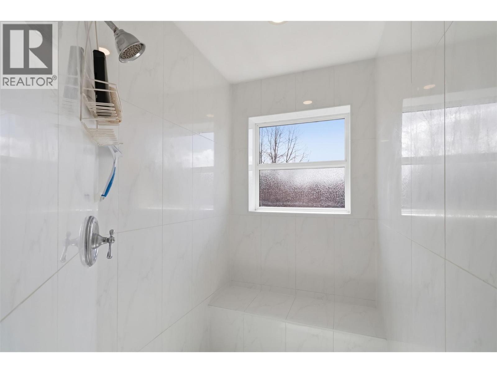 260 SUNHILL COURT - 30