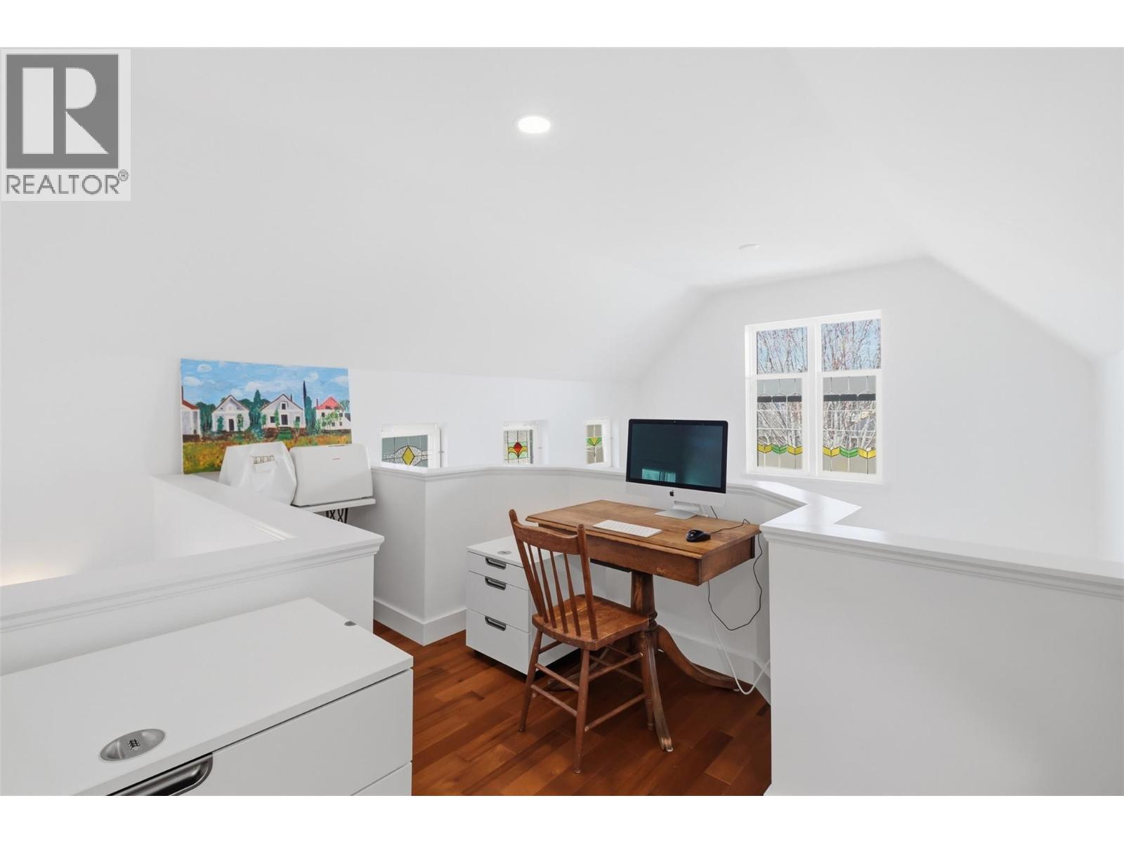 260 SUNHILL COURT - 43