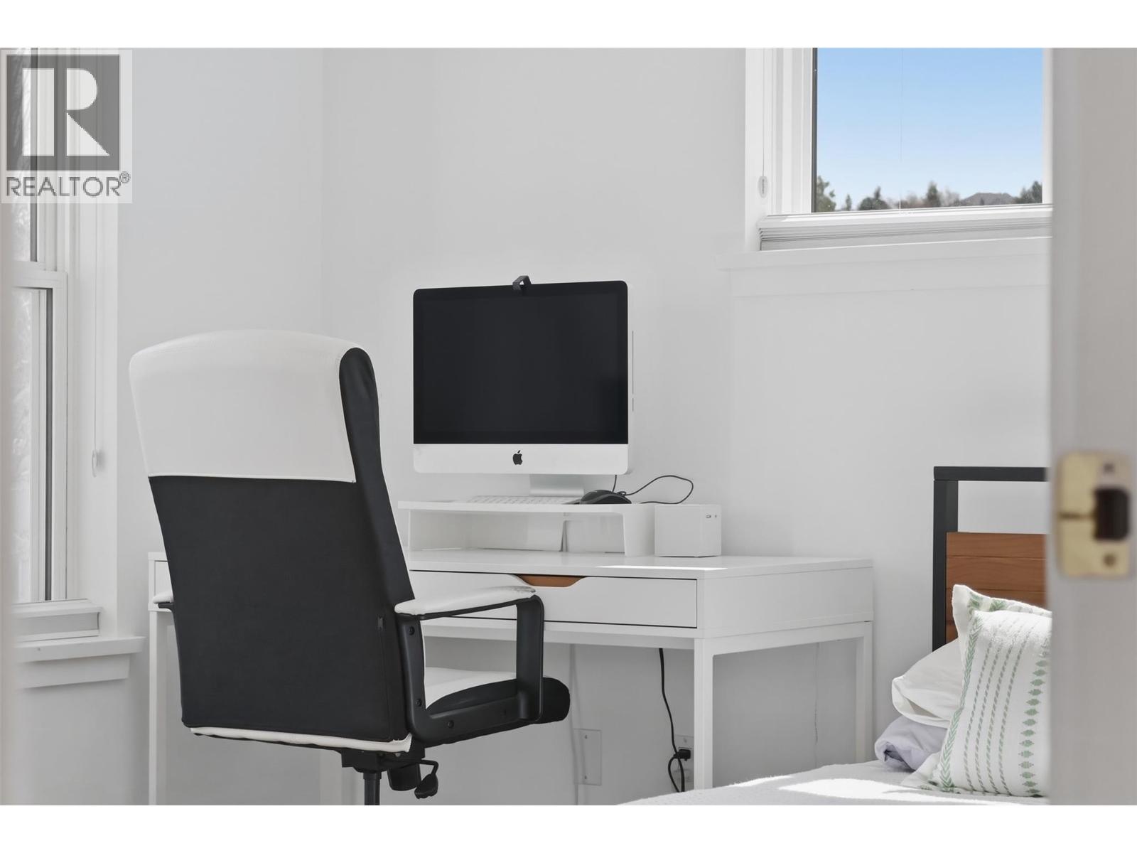 260 SUNHILL COURT - 46