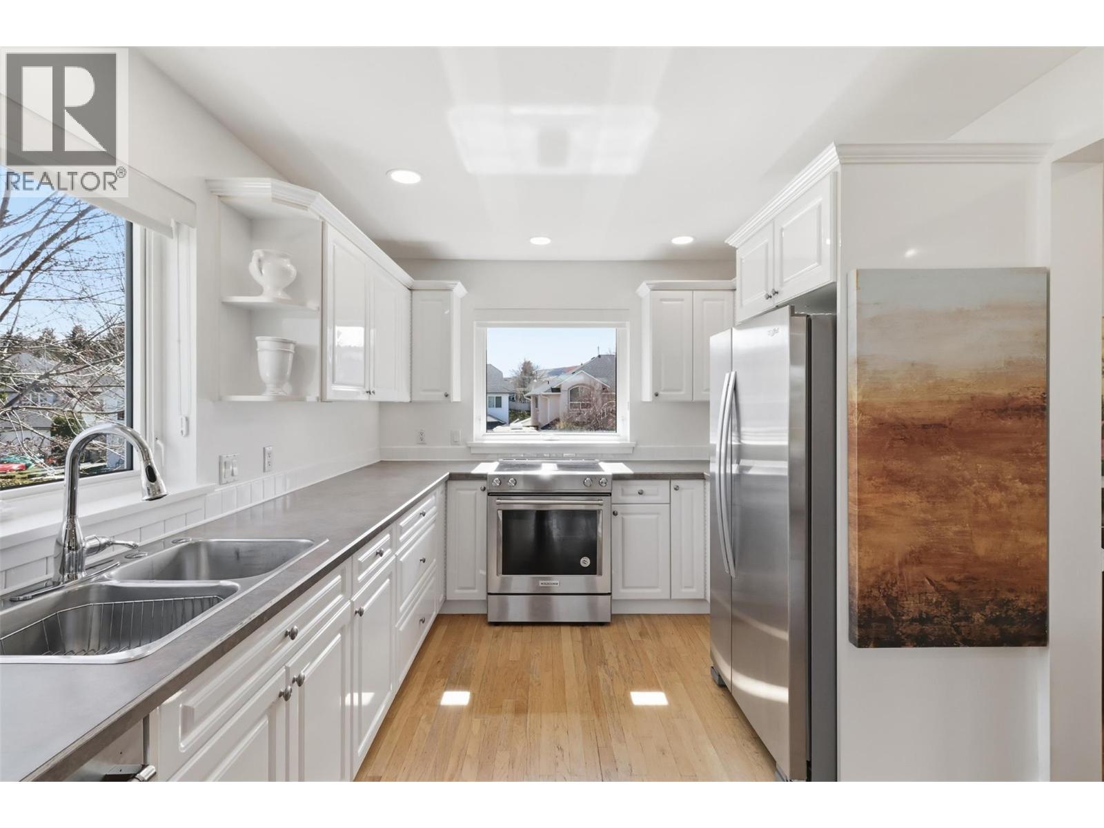 260 SUNHILL COURT - 5