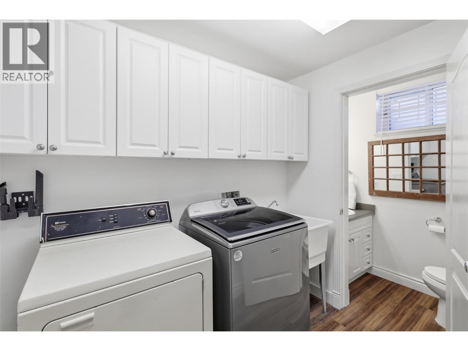 260 SUNHILL COURT - 60