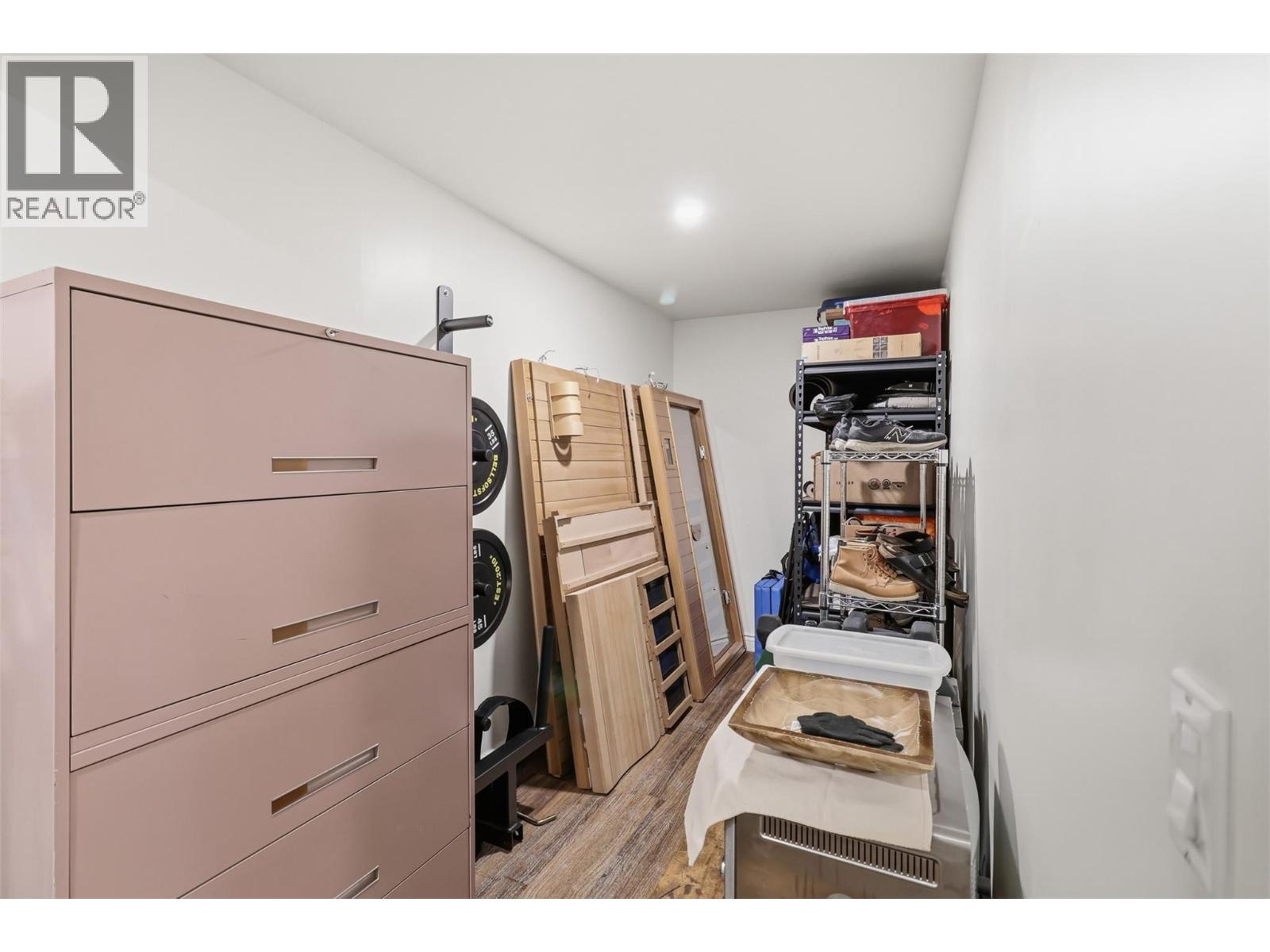 260 SUNHILL COURT - 63