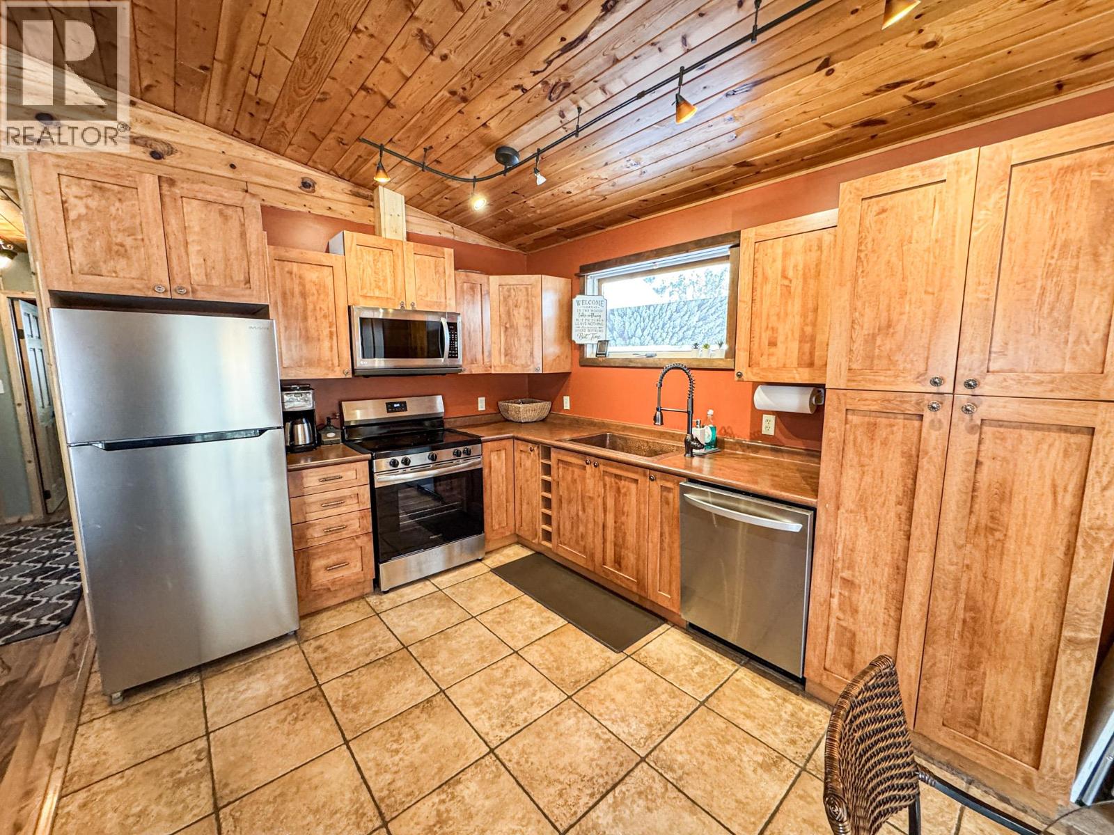 5405 DUTCH CREEK ROAD - 12