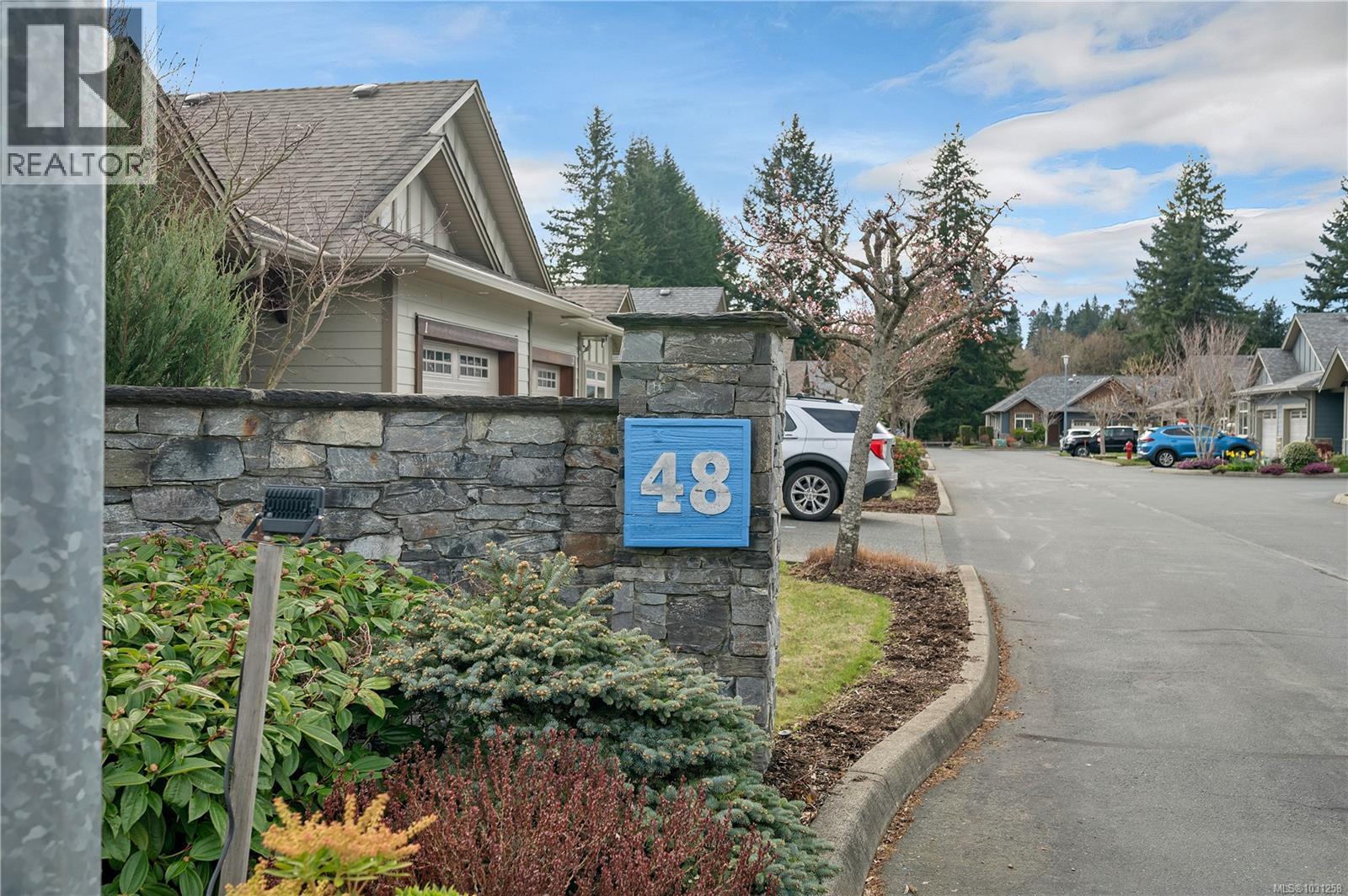 #5 48 MCPHEDRAN RD S - 26