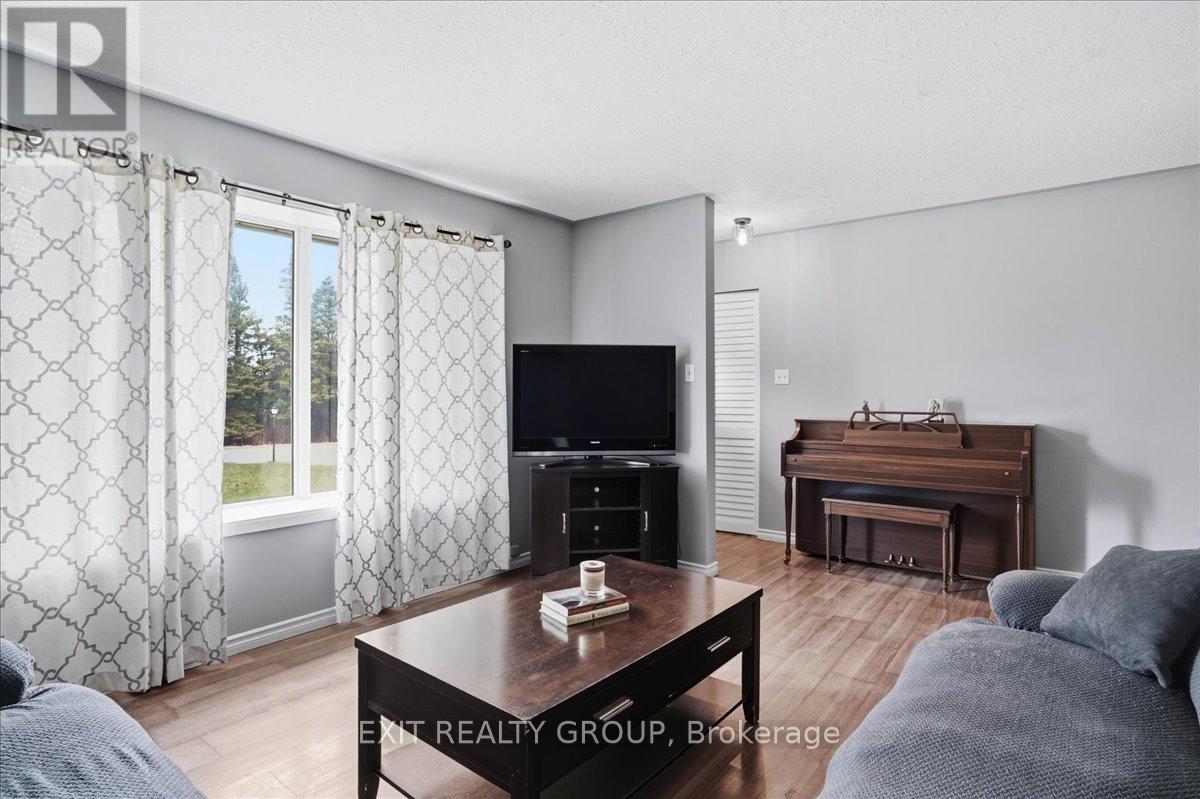 518 AIKINS ROAD — photo 15
