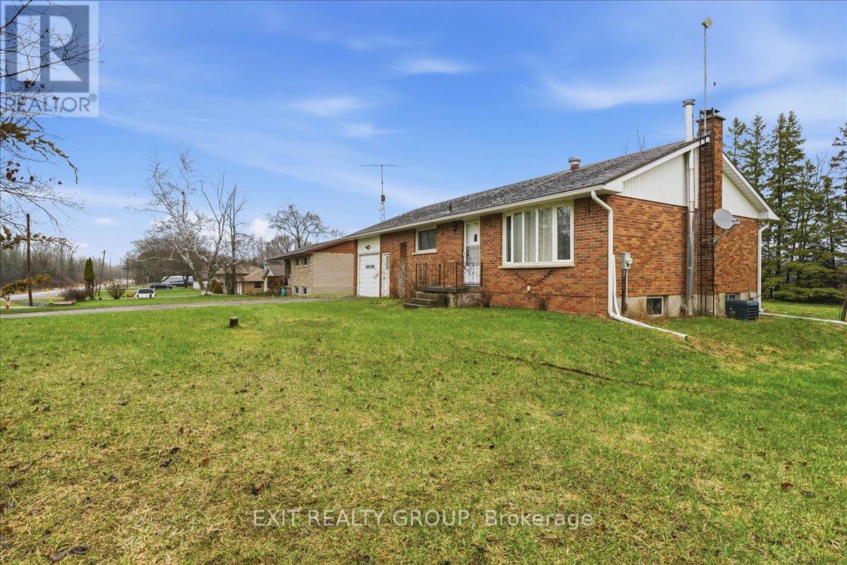 518 AIKINS ROAD — photo 28