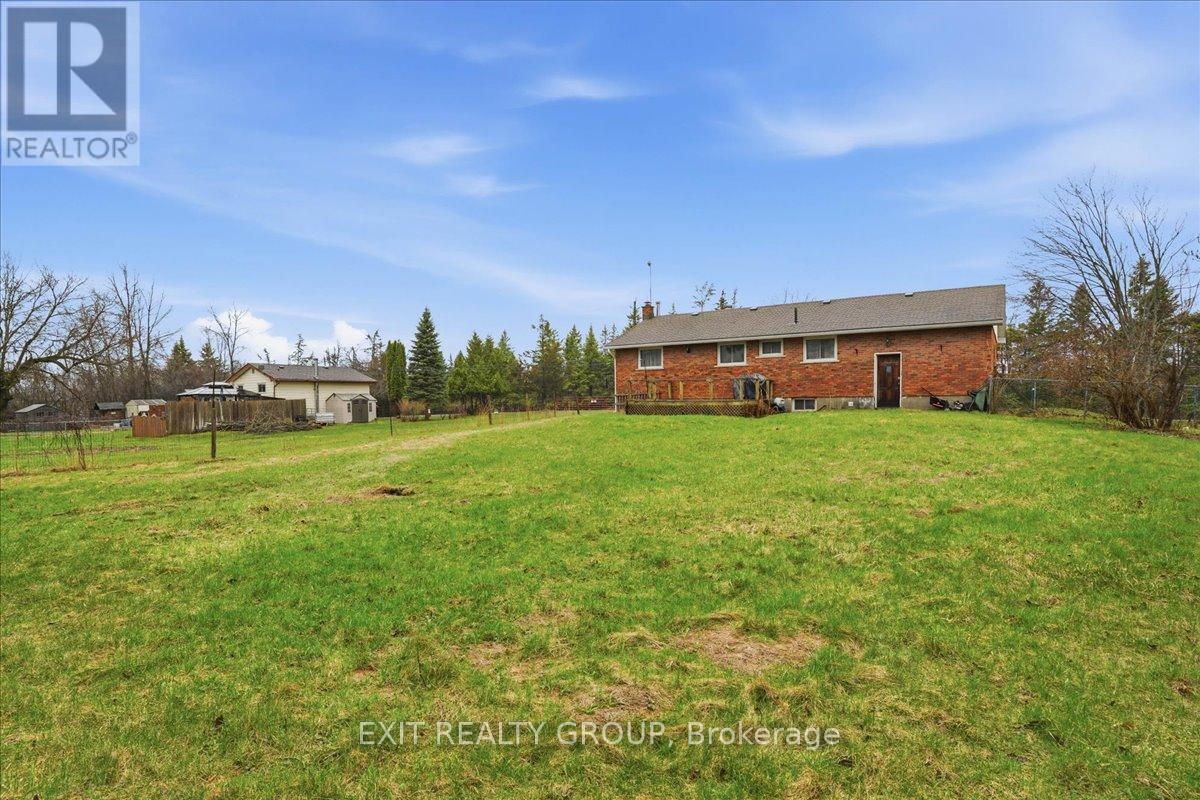 518 AIKINS ROAD — photo 30