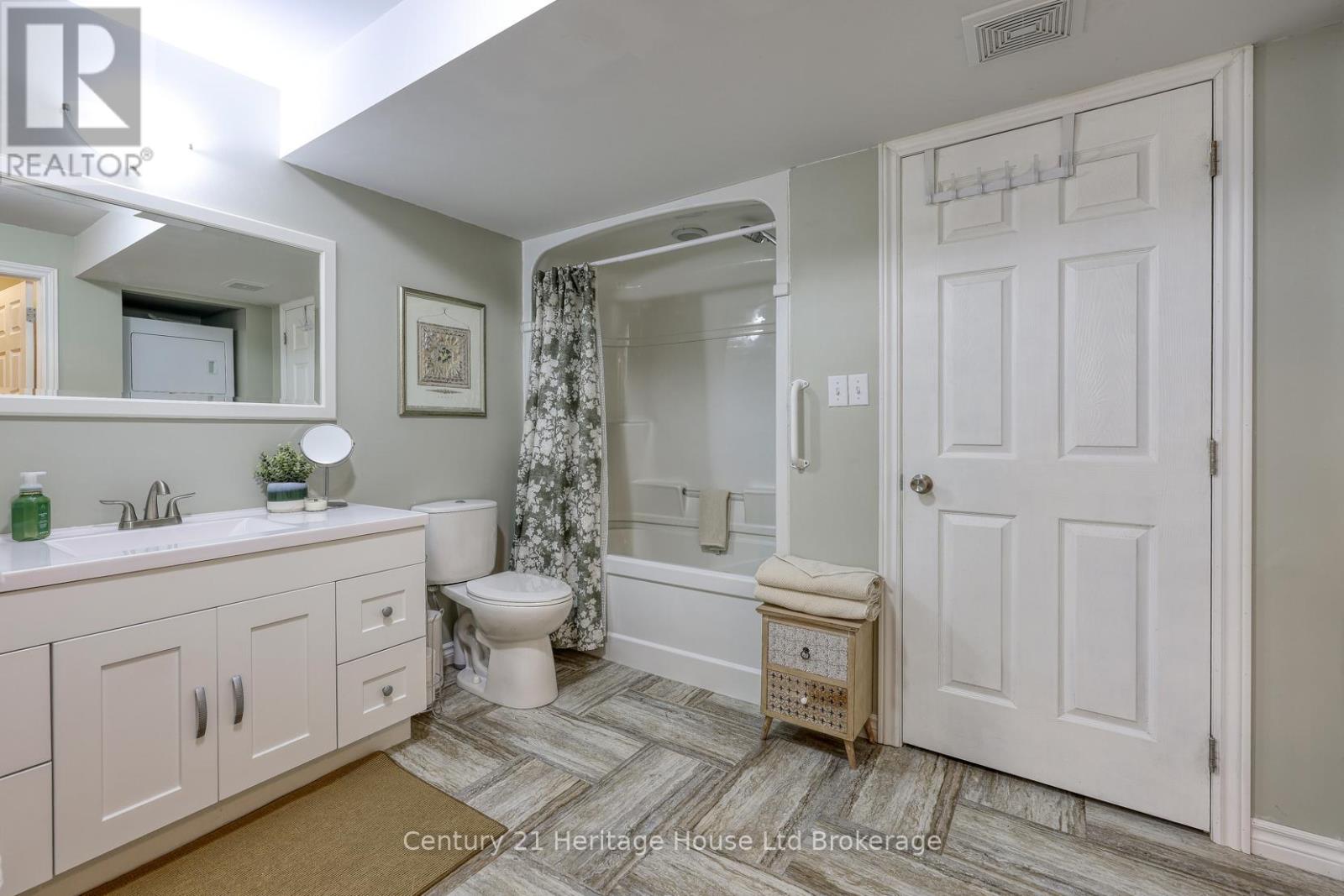 FULL BATHROOM - LOWER LEVEL