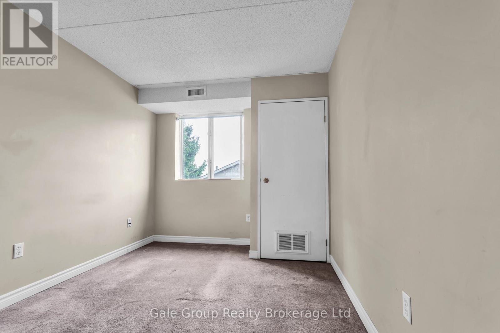 302 - 163 FERGUSON DRIVE — photo 17