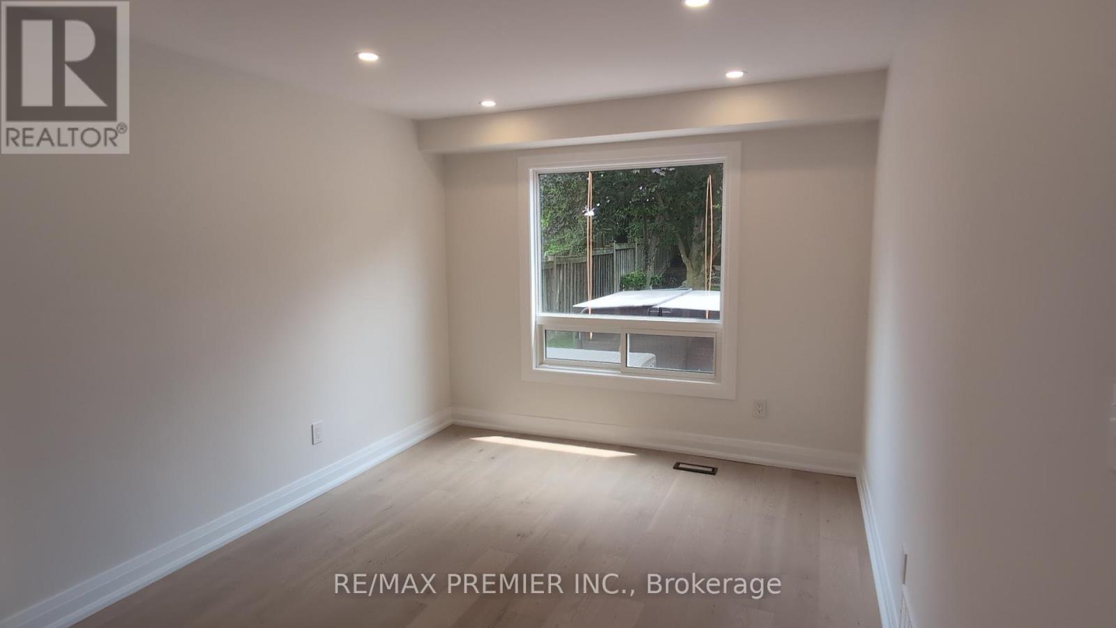 74 ATTRIDGE DRIVE - 18