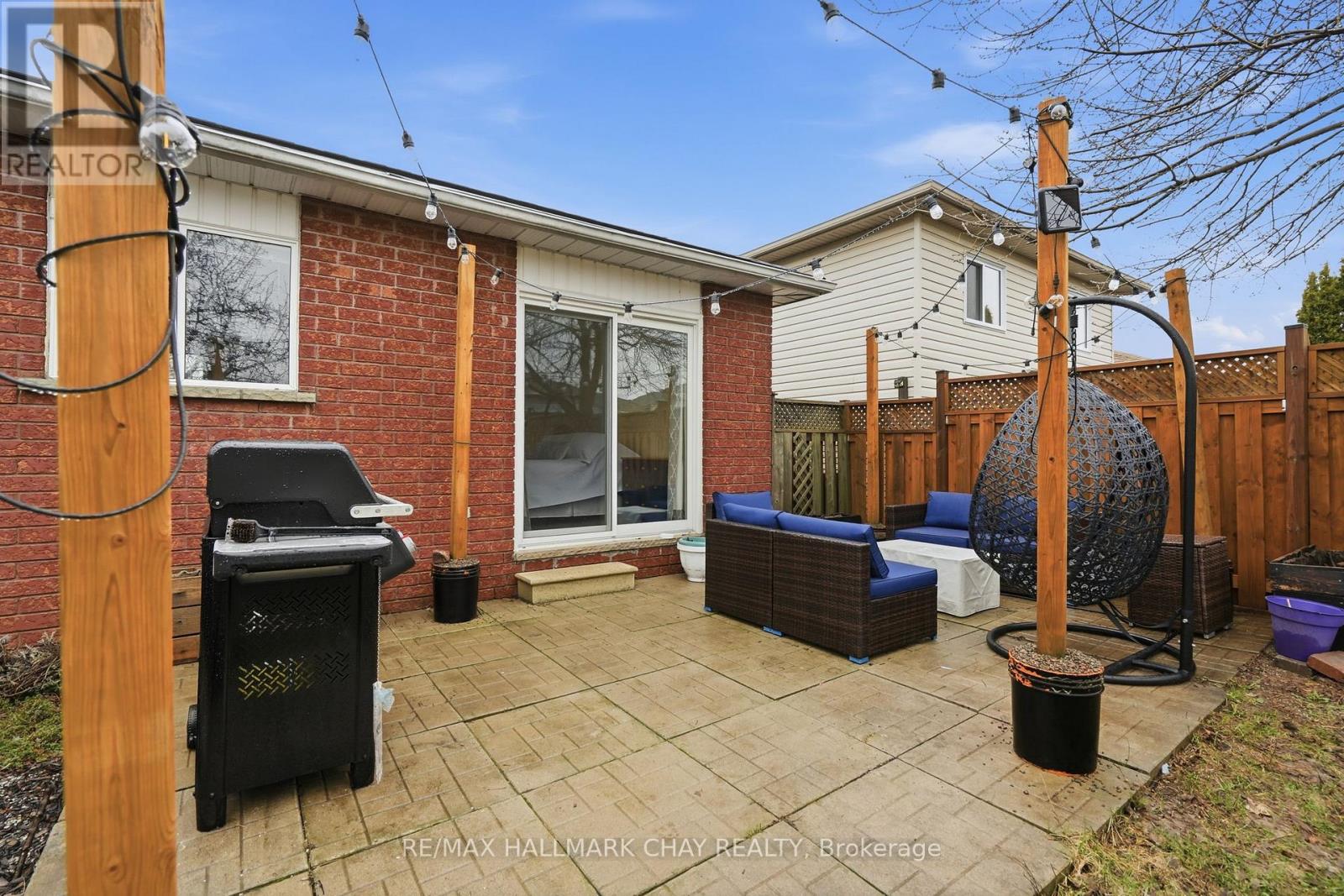 118 BENSON DRIVE - 33
