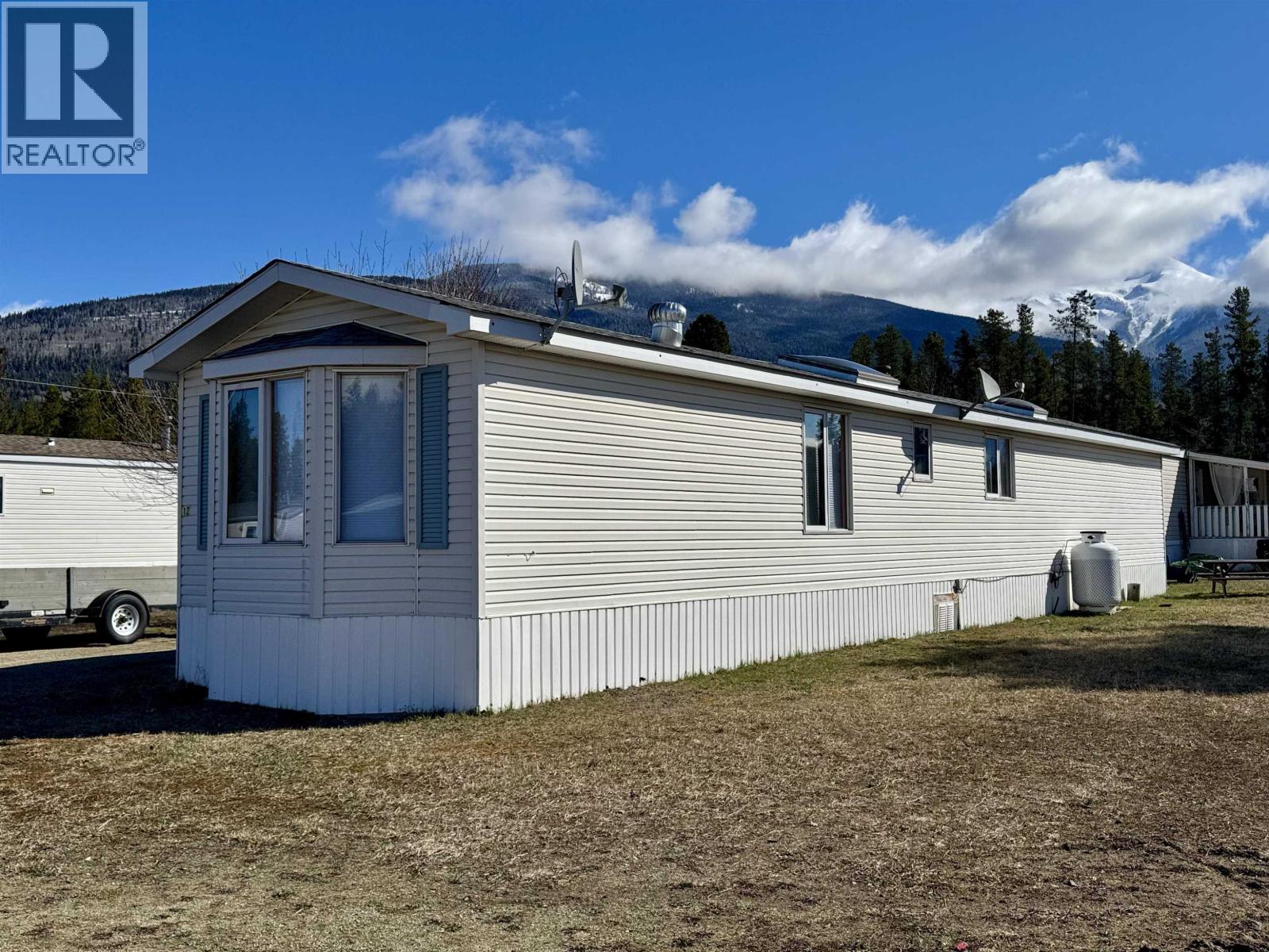 #12 955 13TH AVENUE - 2