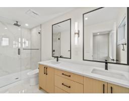 20997 83 Avenue, Langley, BC V2Y4K4 Photo 17