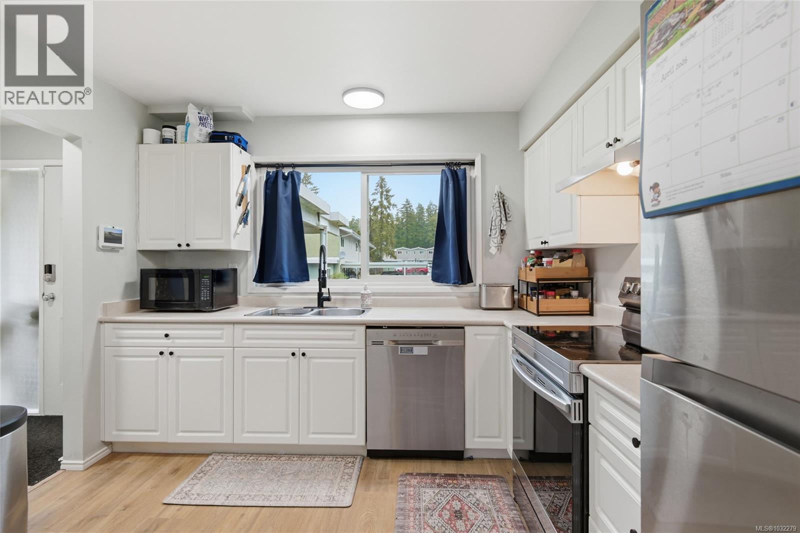 #9 4110 KENDALL AVE - 5